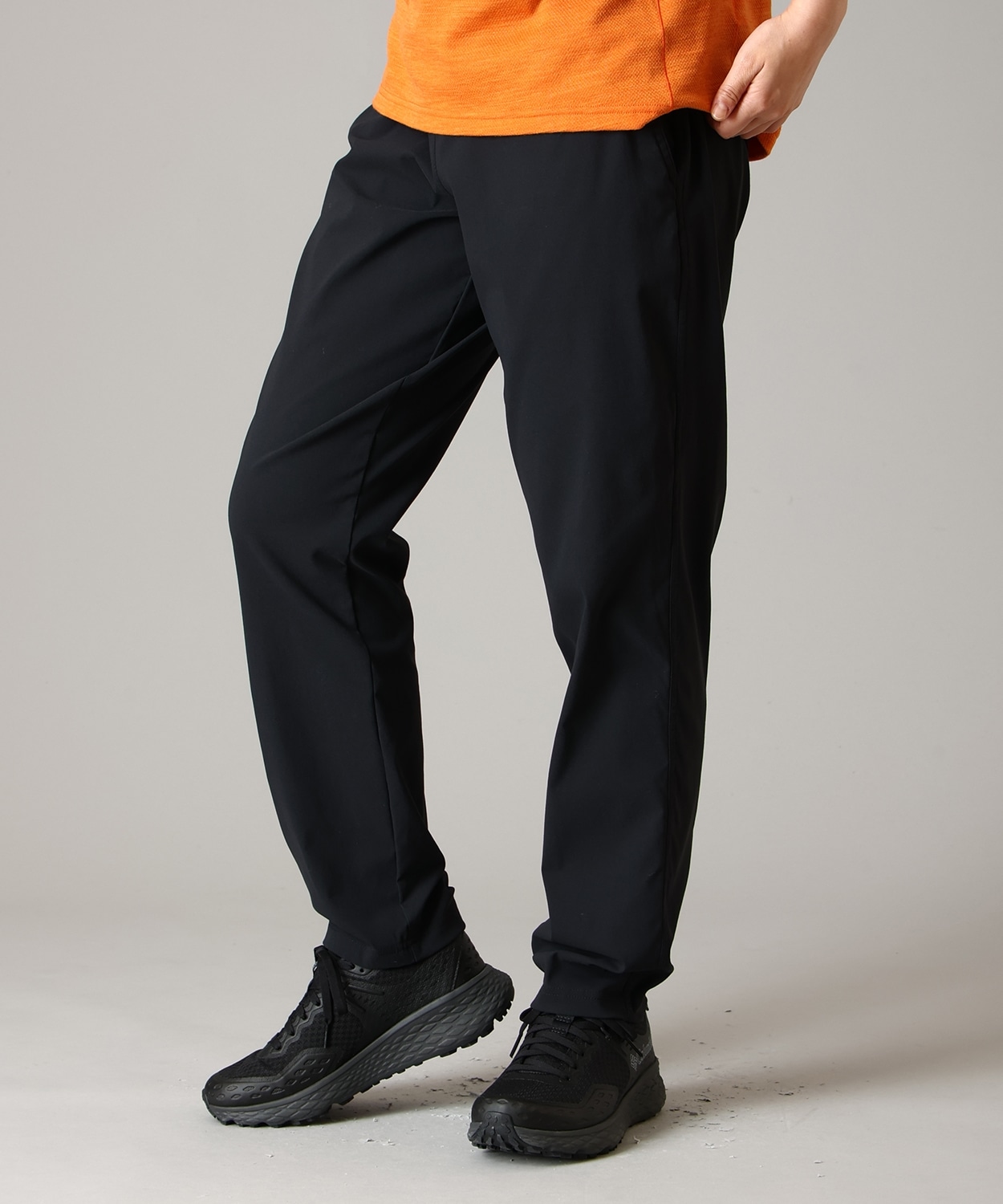 010Black