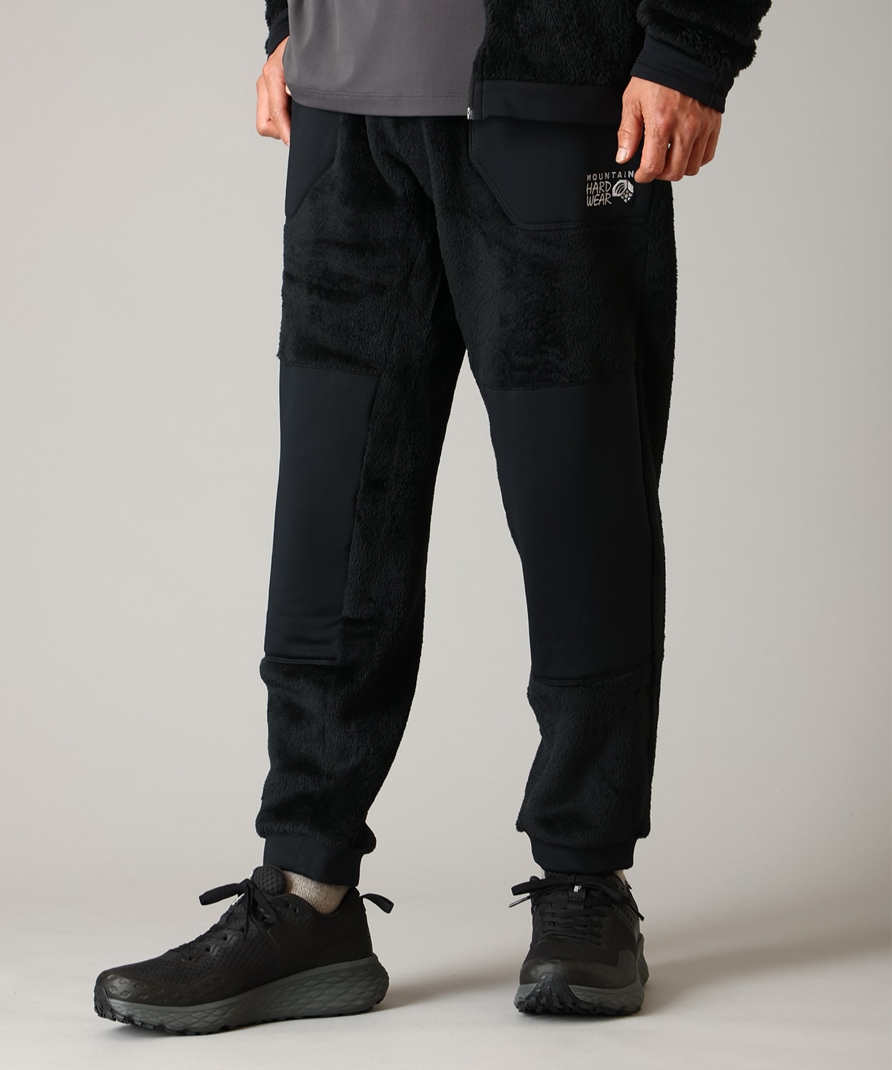 090Black