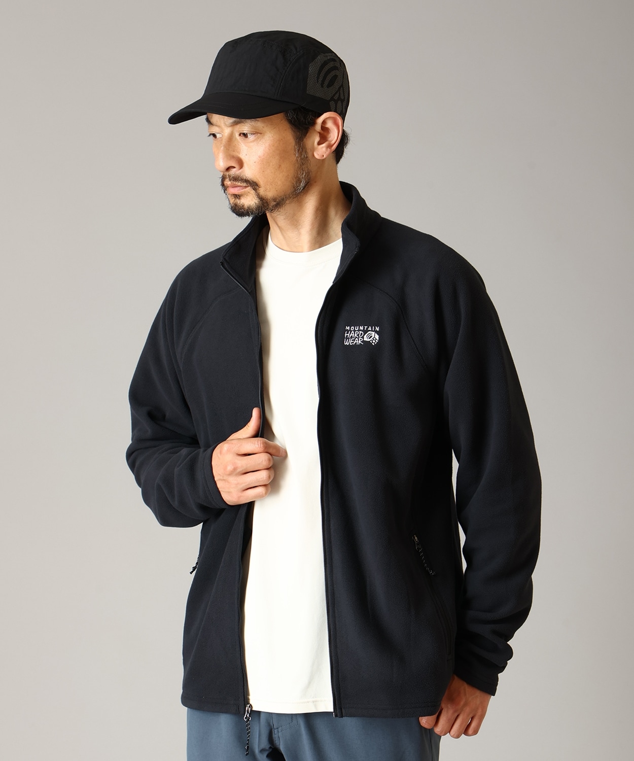 010Black