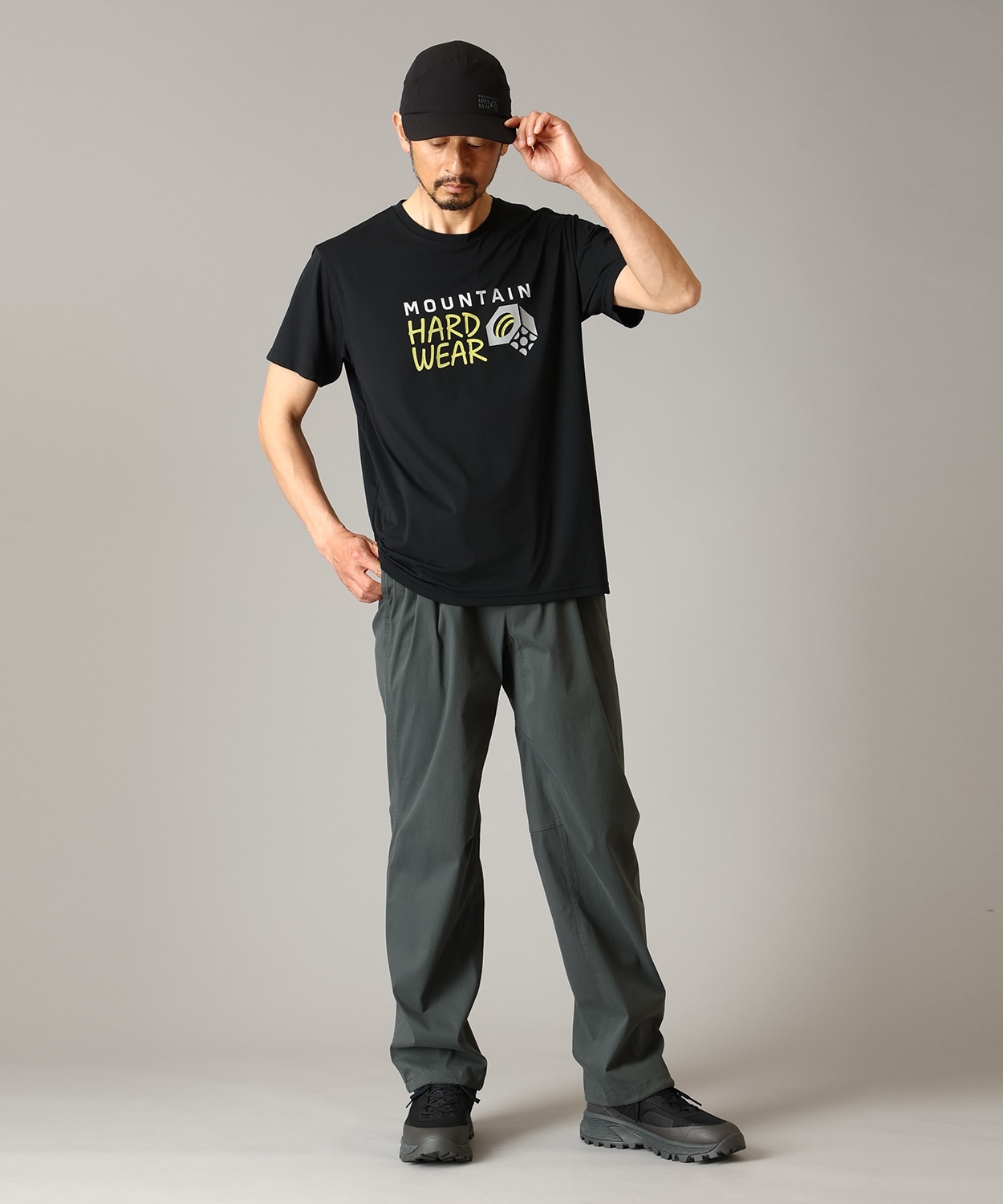 010Black