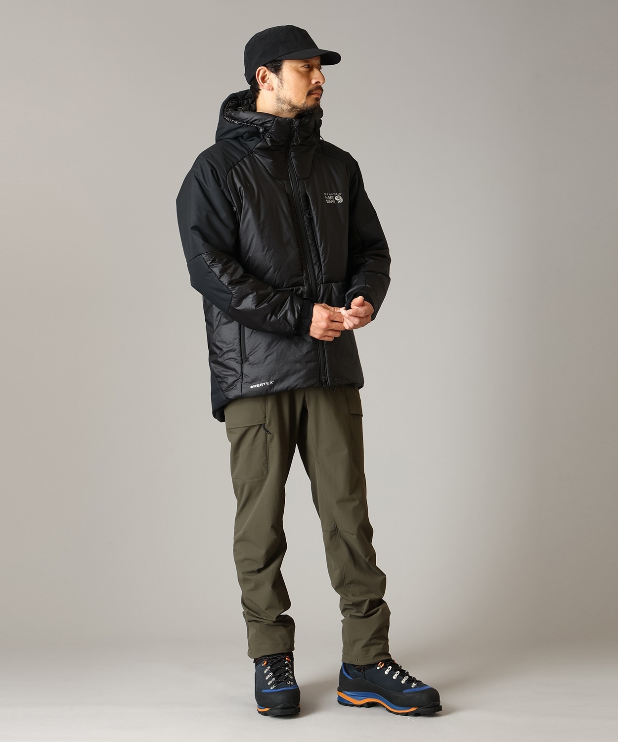 010Black