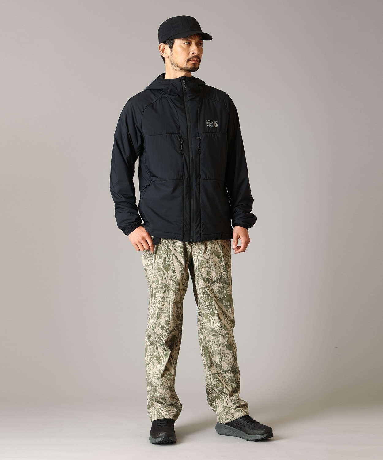 010Black