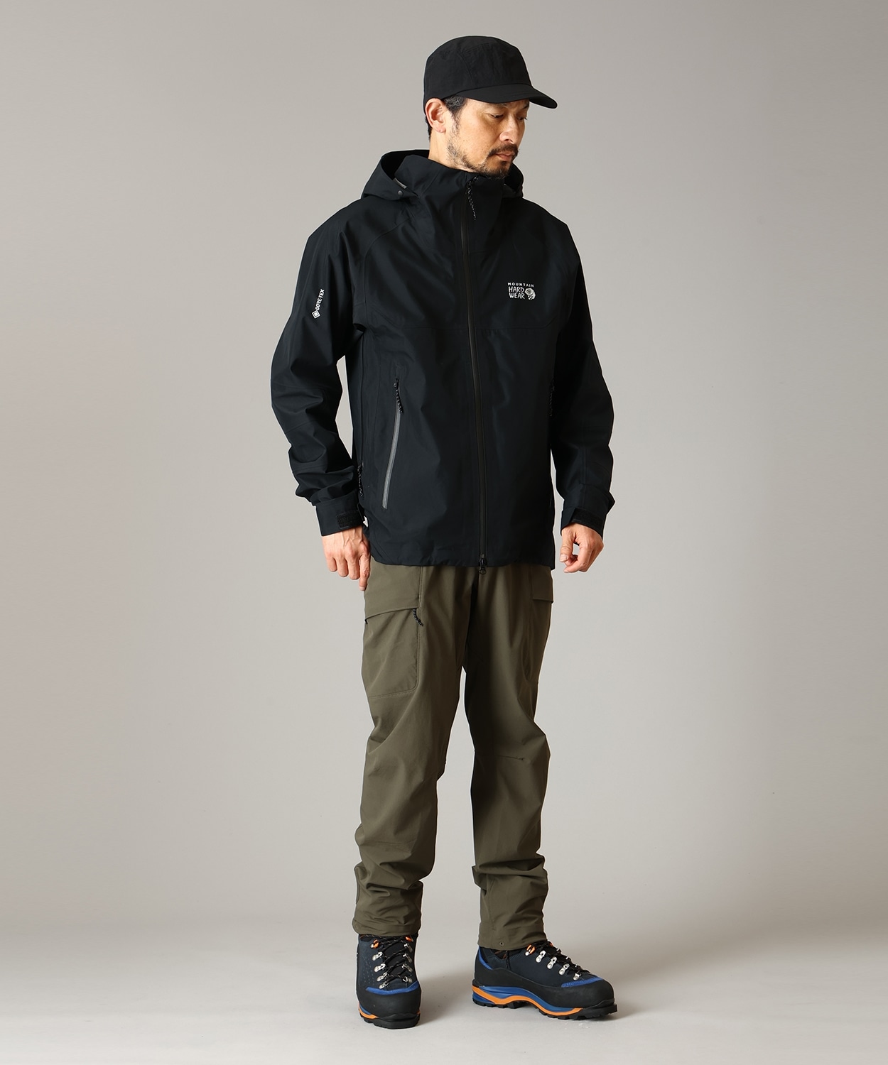 010Black