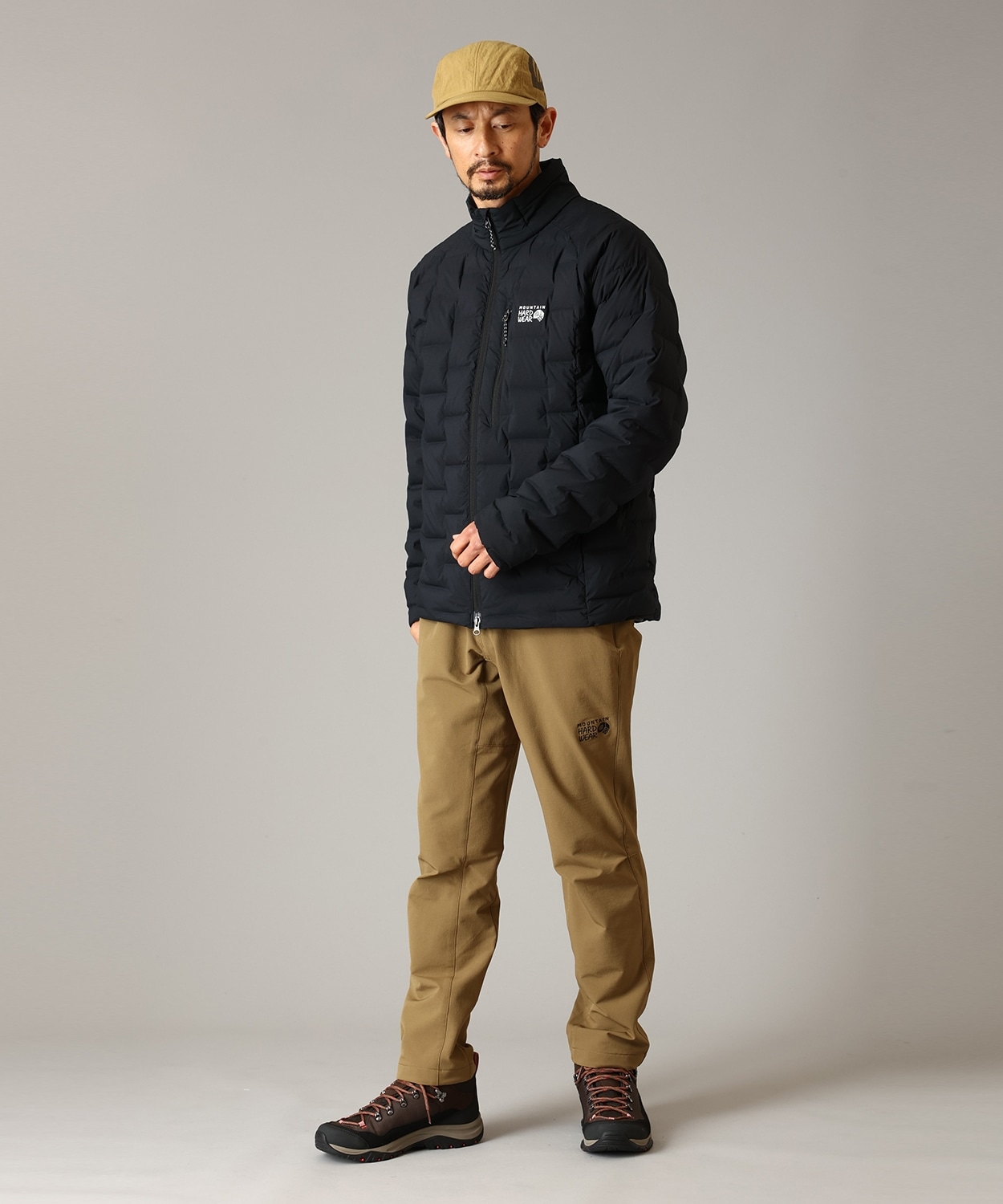 010Black