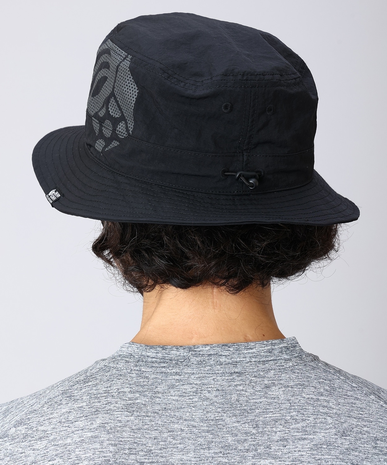010Black