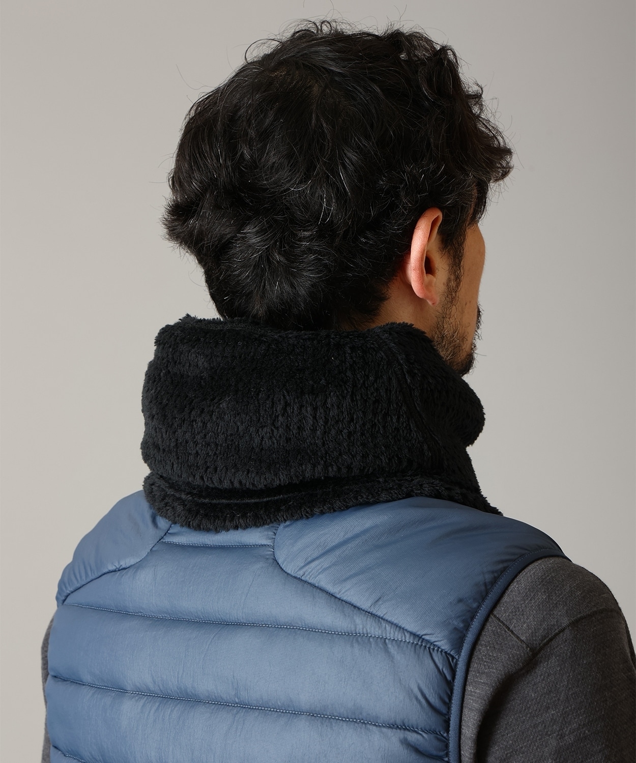010Black