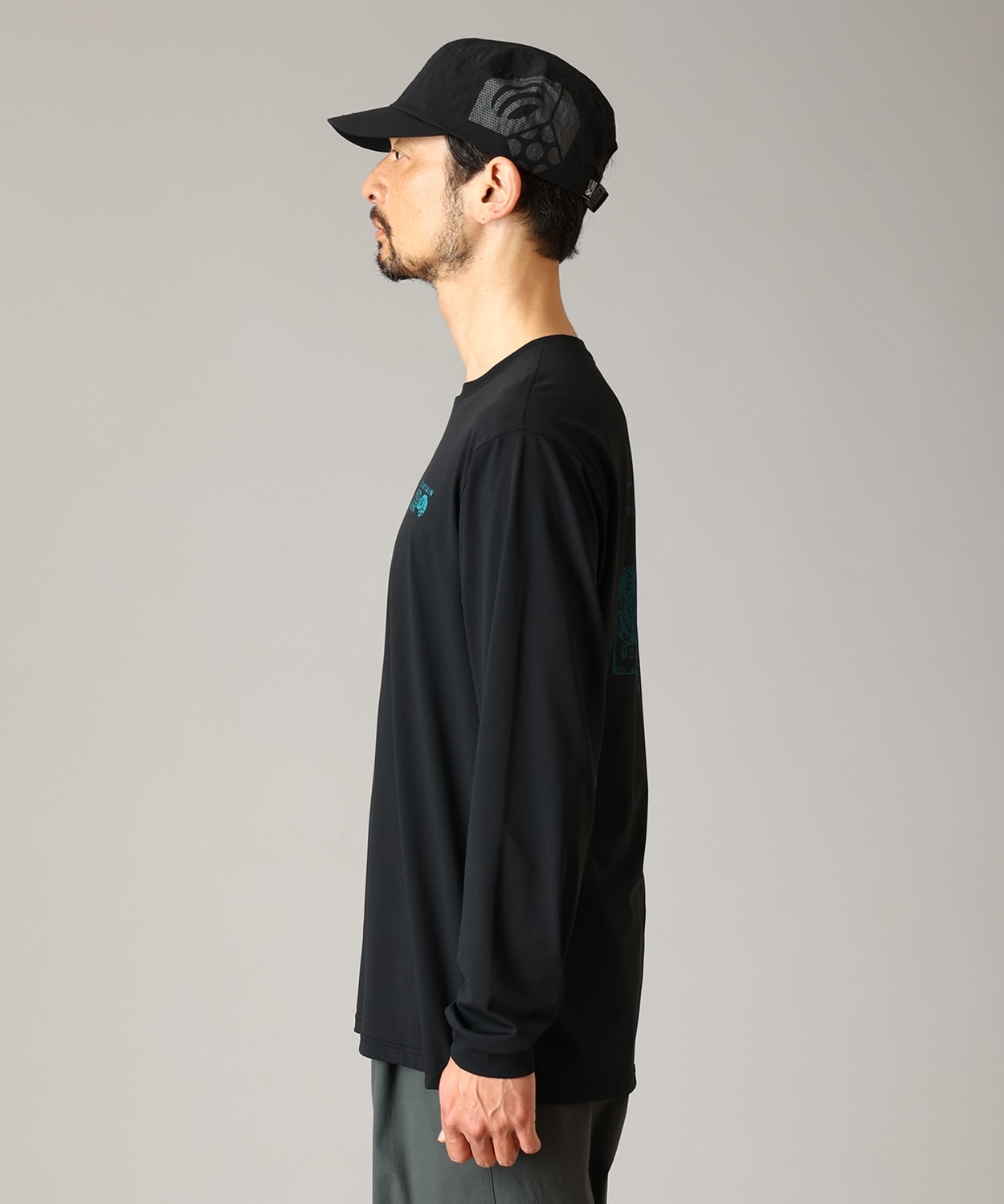 010Black