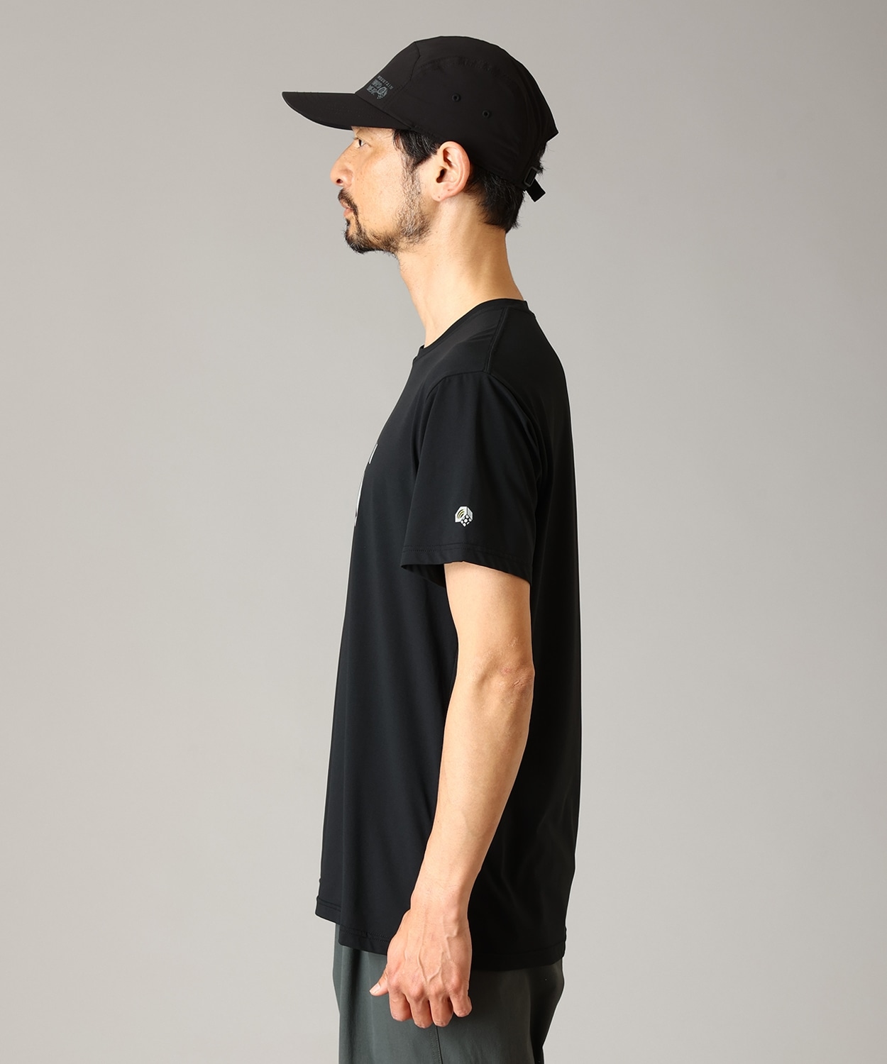 010Black