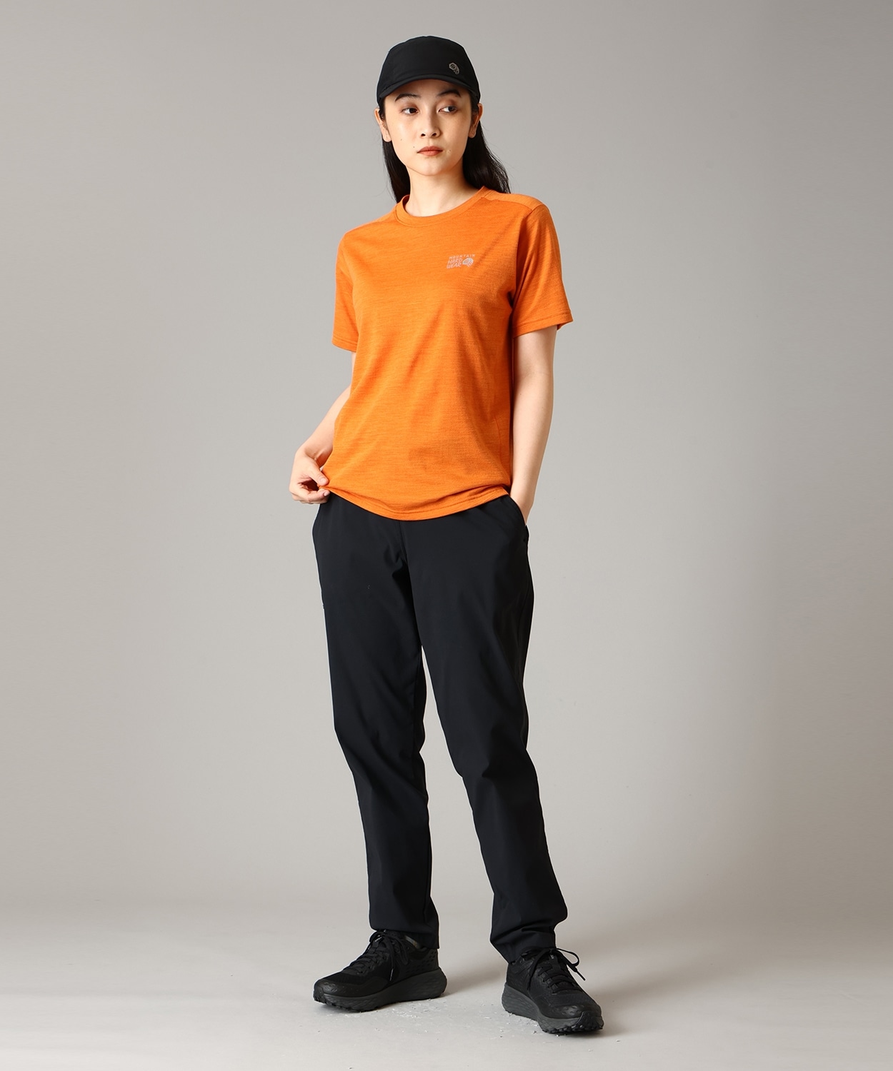 010Black
