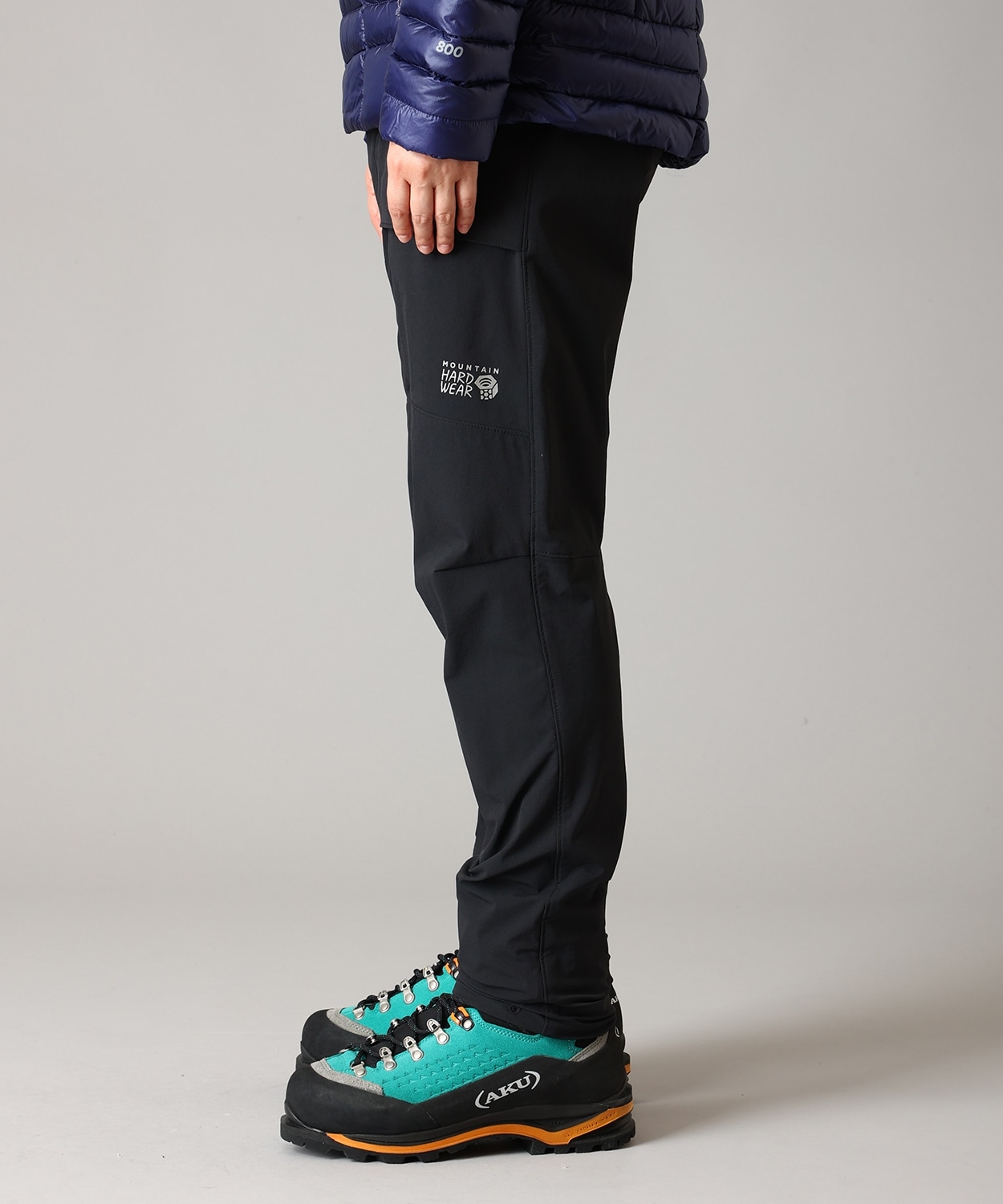 010Black