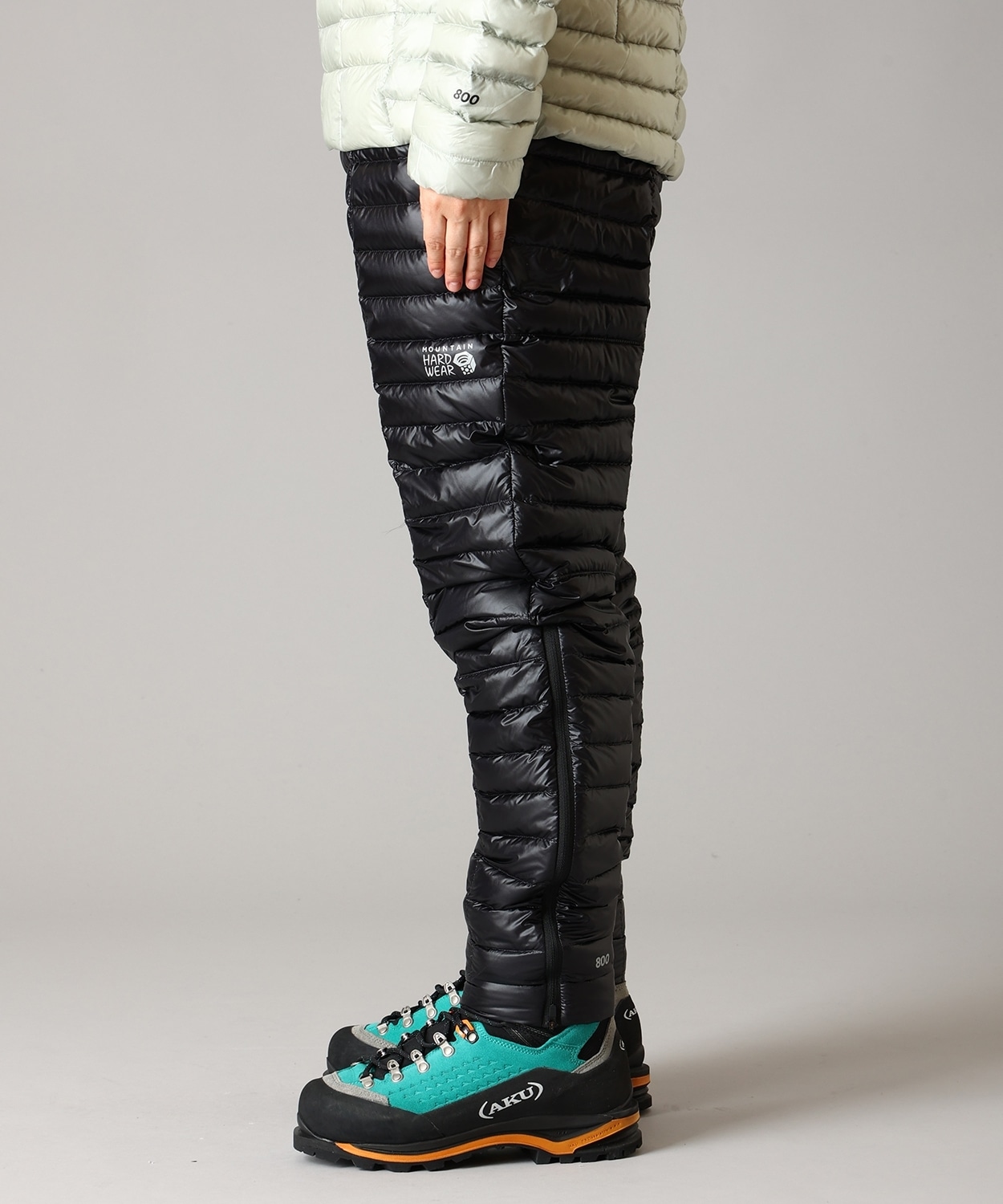 010Black