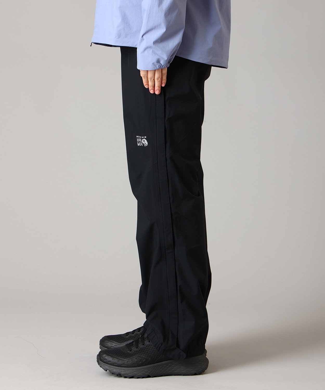 090Black