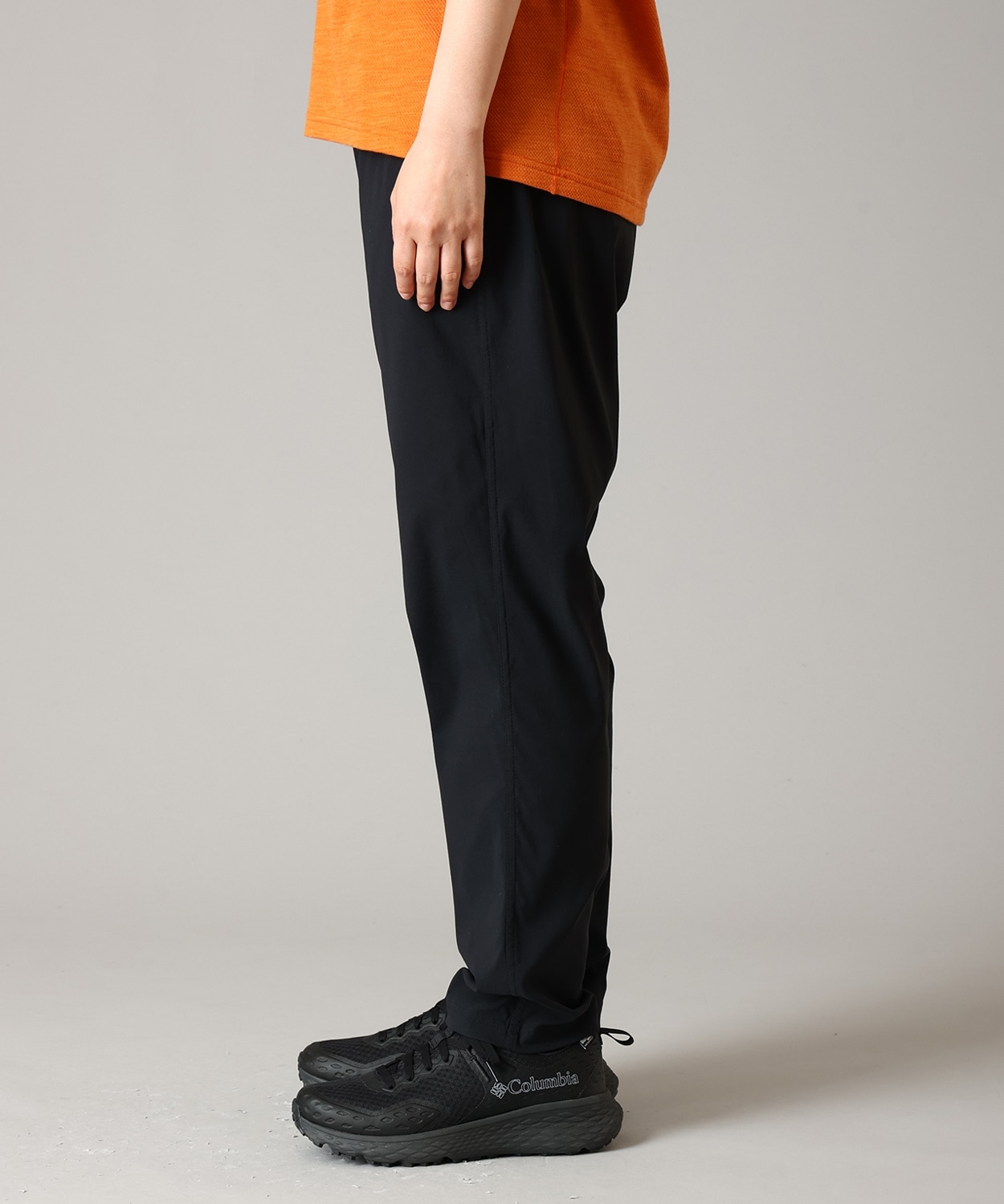 010Black