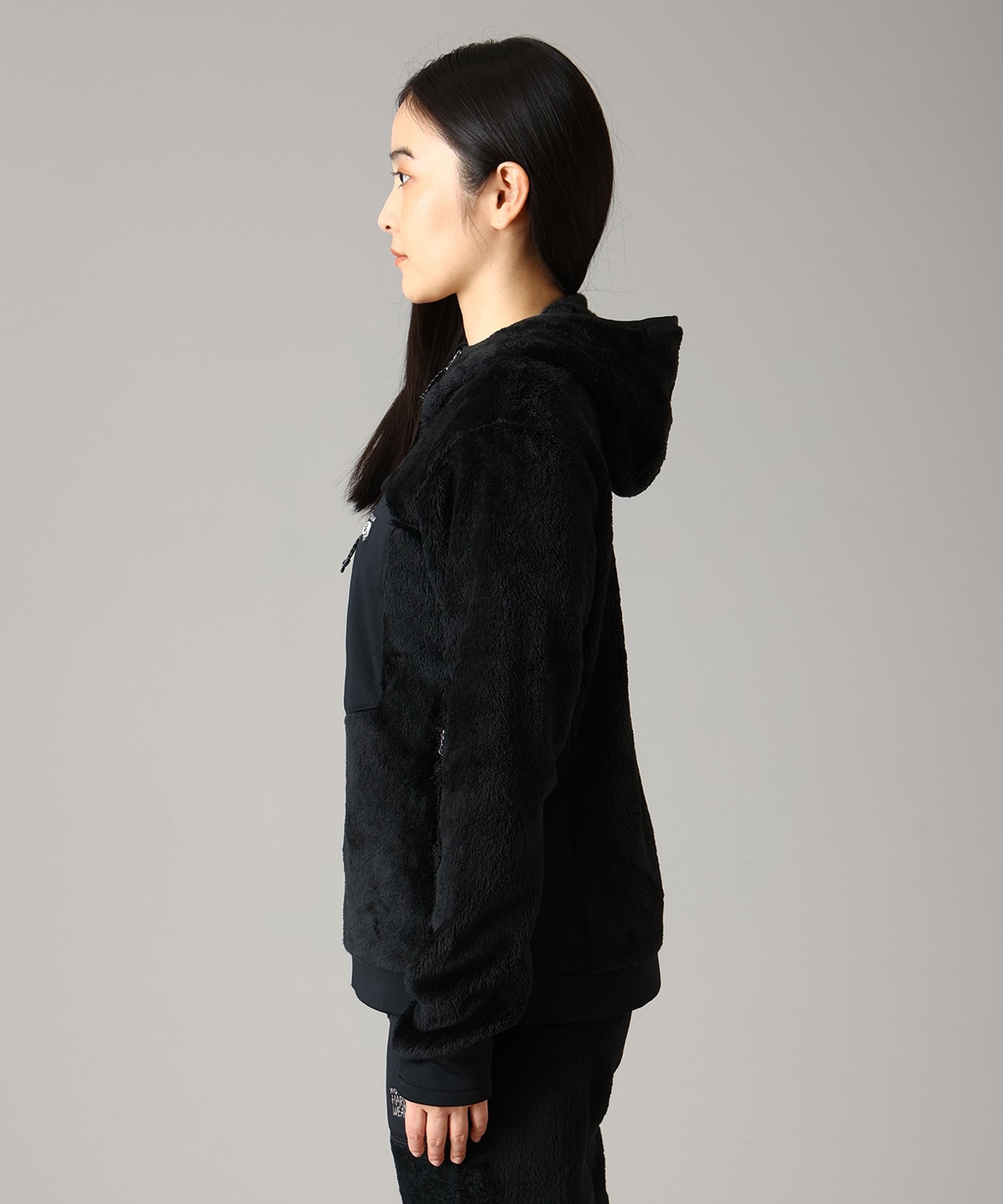 010Black