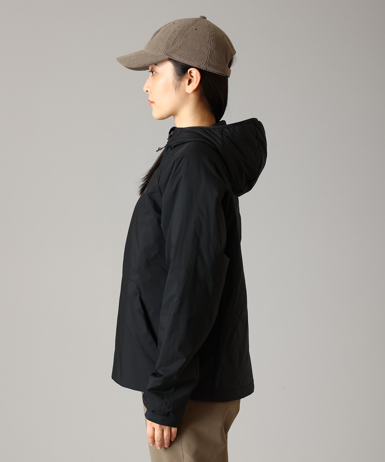 010Black