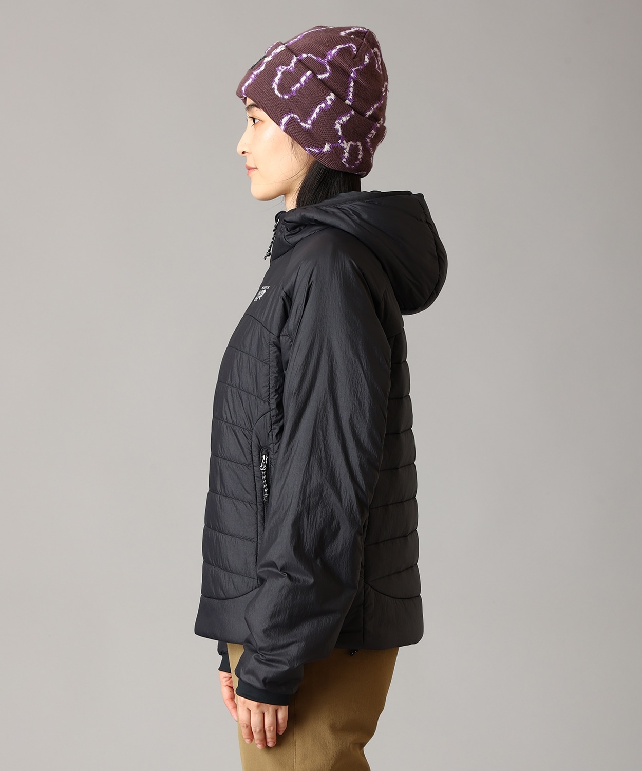 010Black