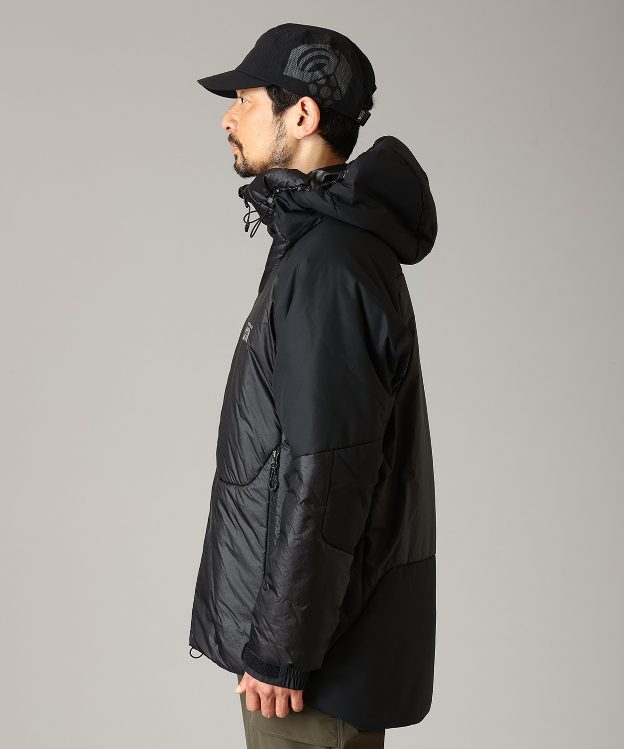 010Black