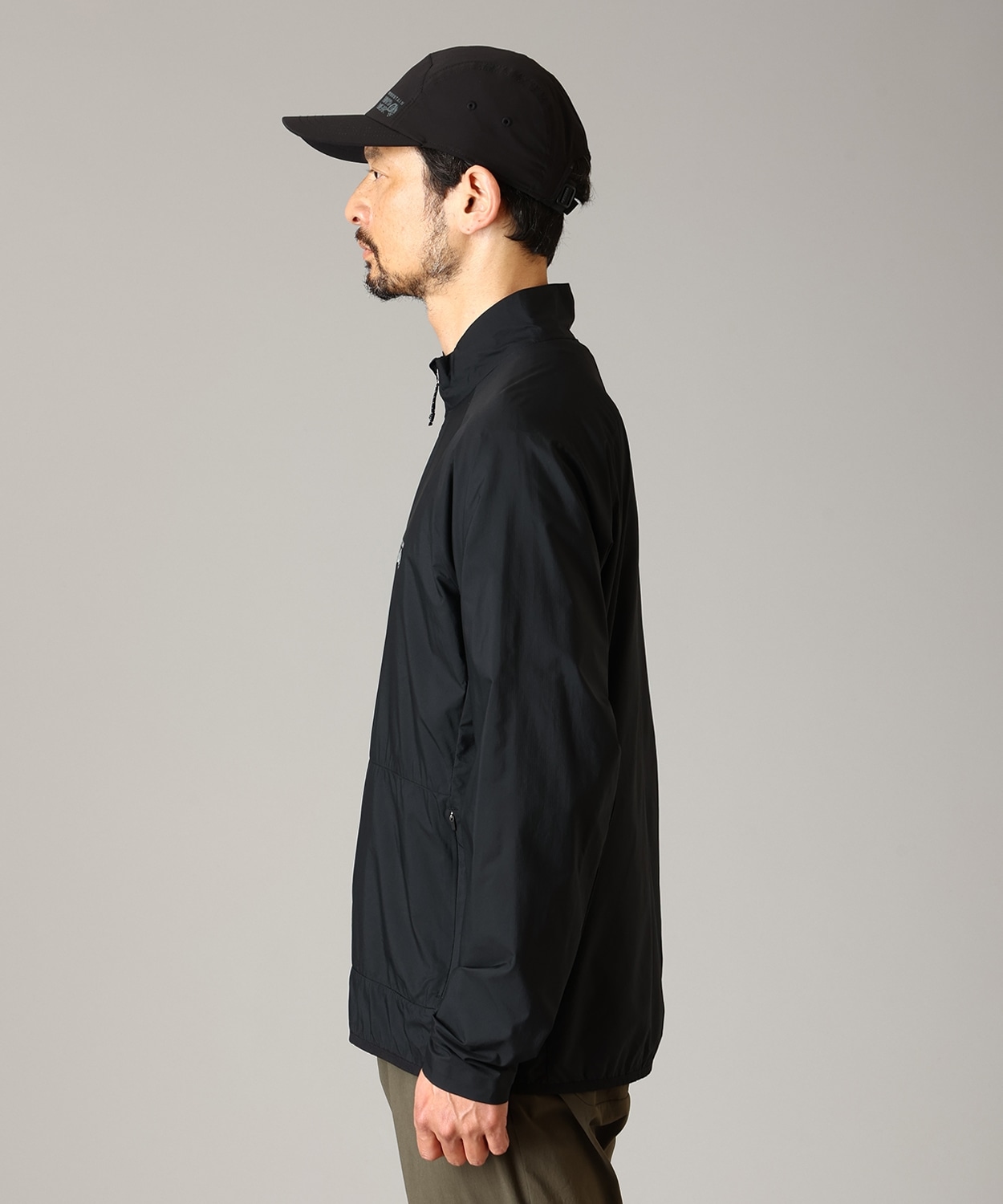 010Black