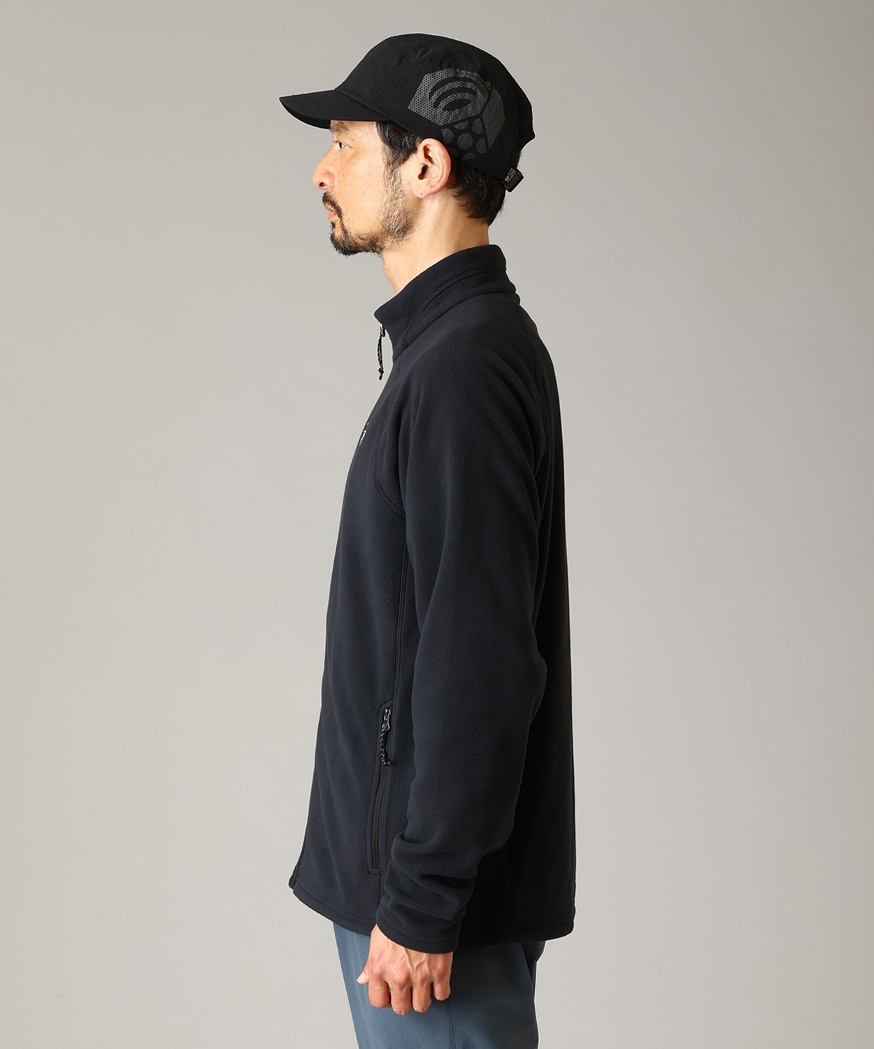 010Black