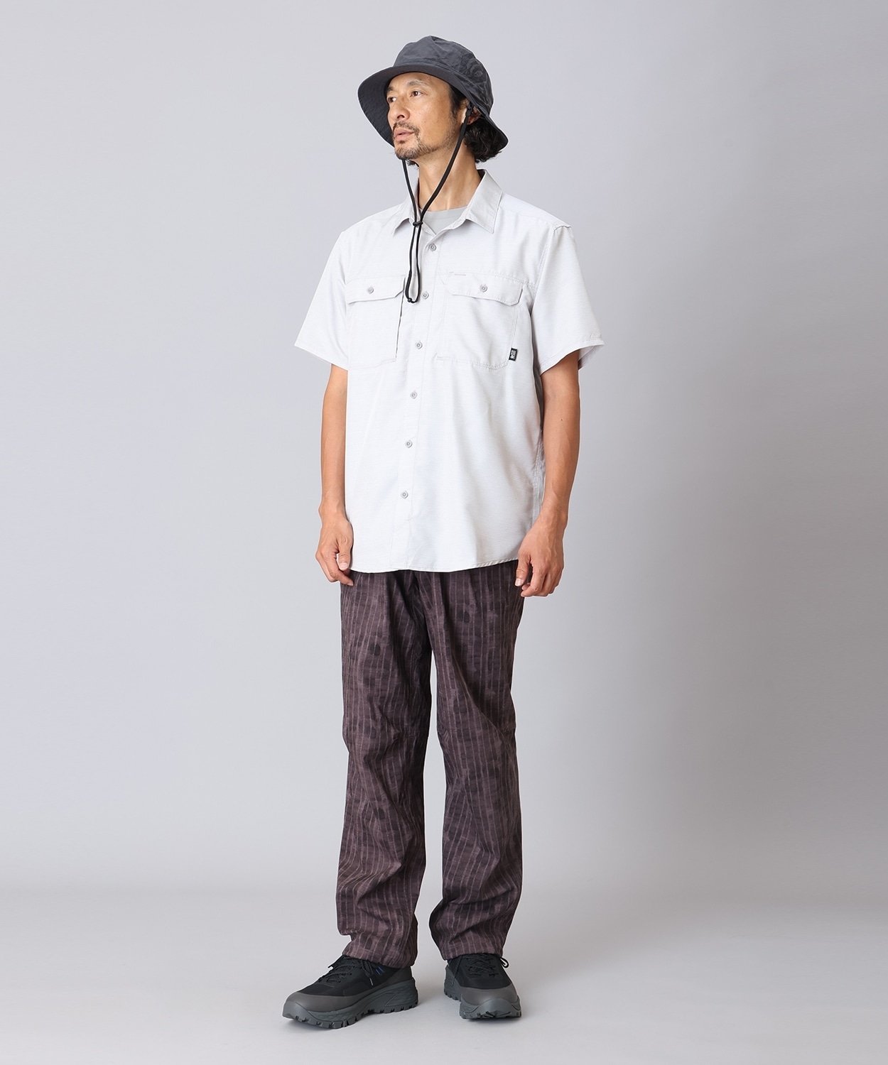 056Foil Grey