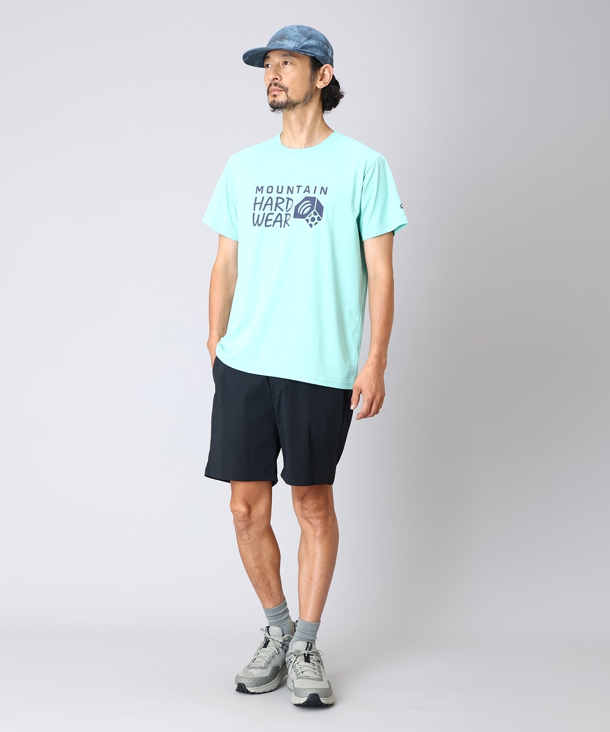 440Adriatic Blue Prismatic Print