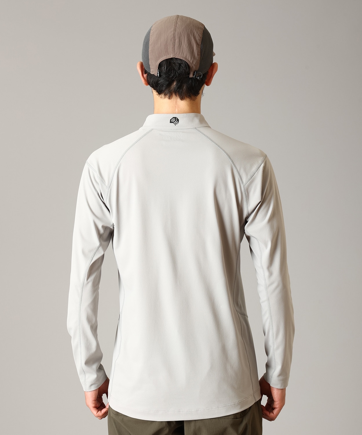 059Half Moon Grey