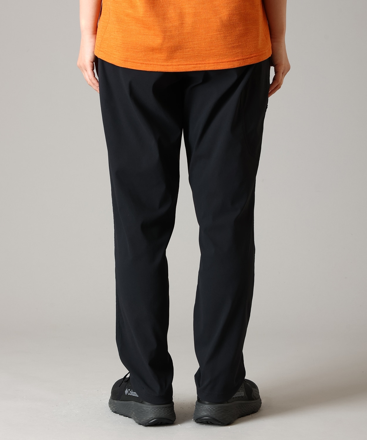 010Black
