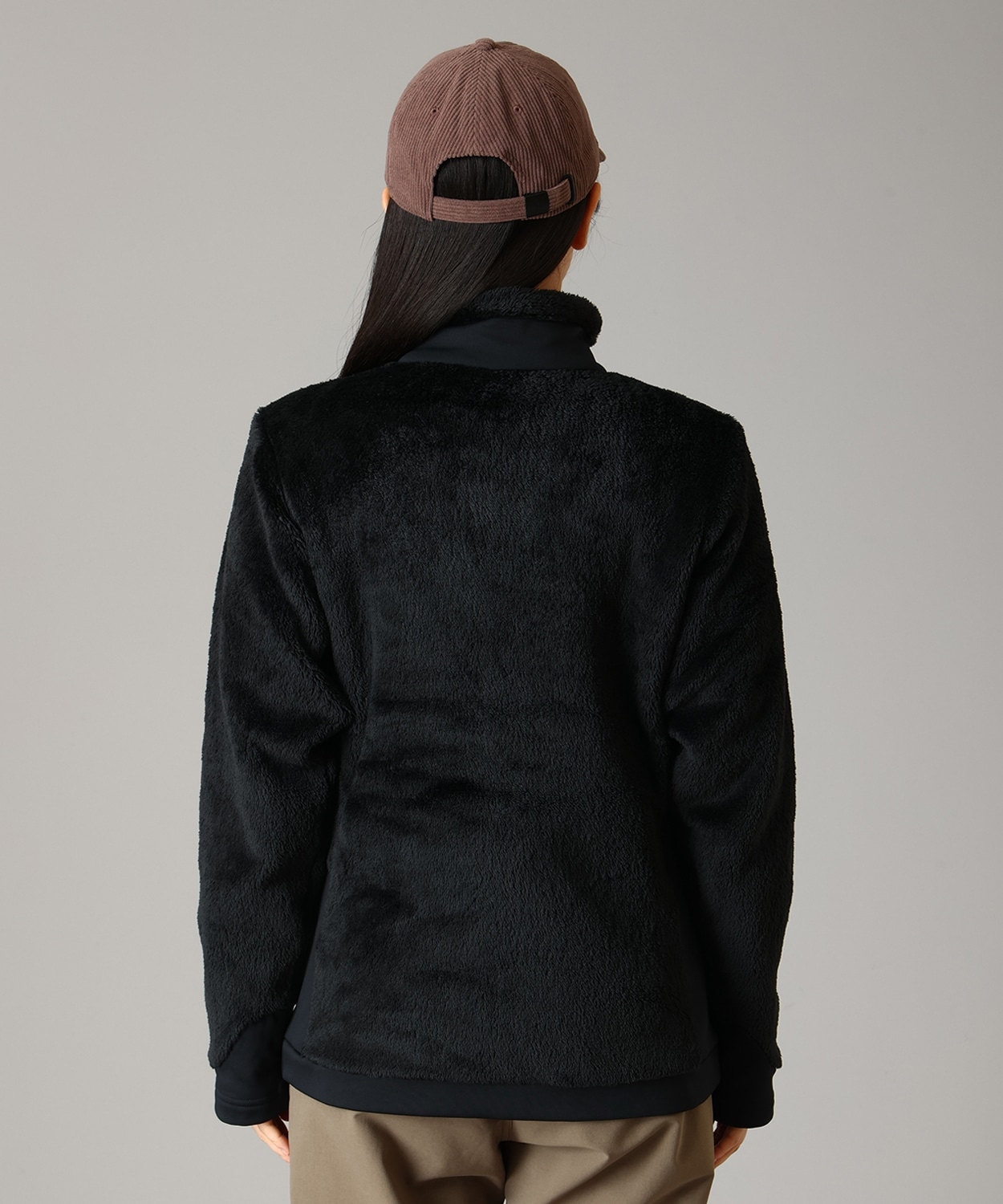 090Black