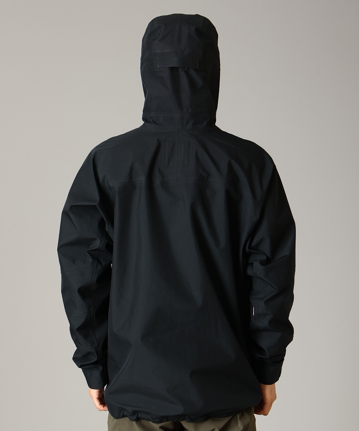 010Black