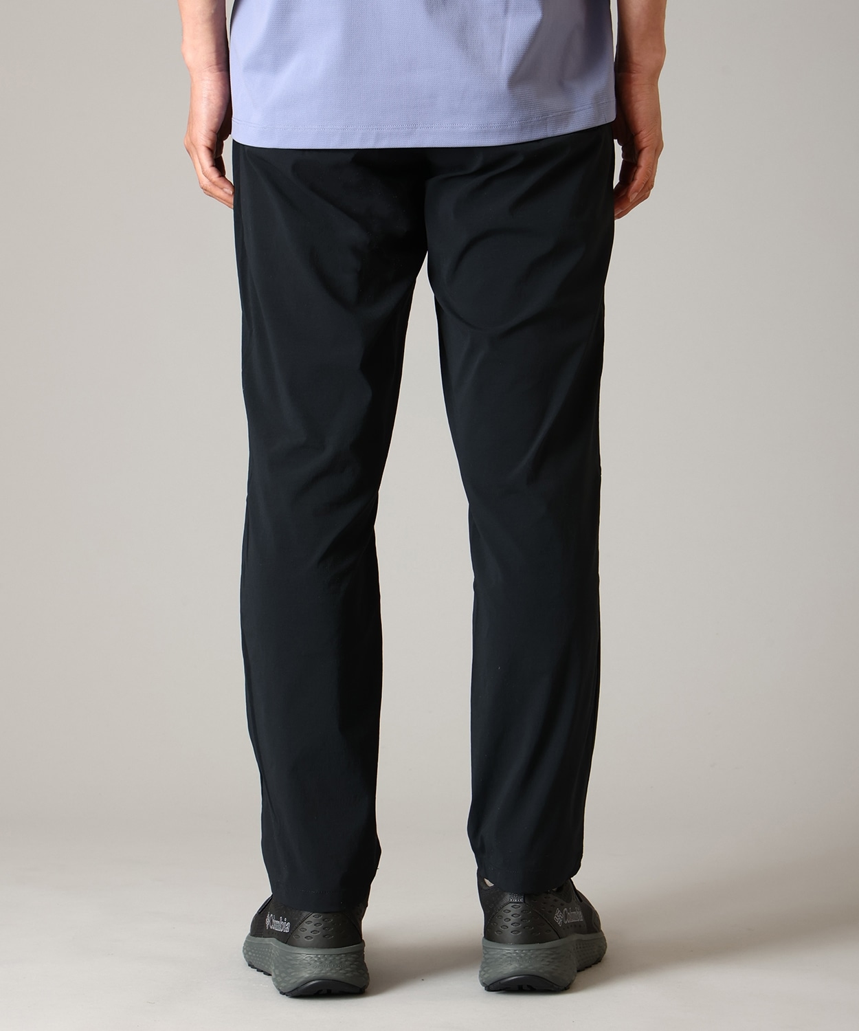 010Black
