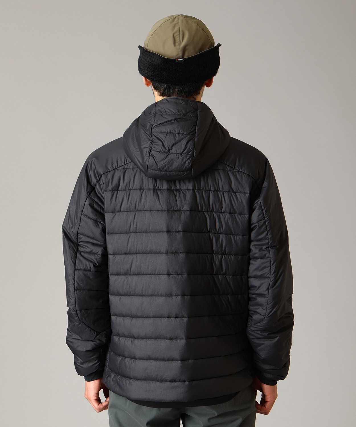 010Black
