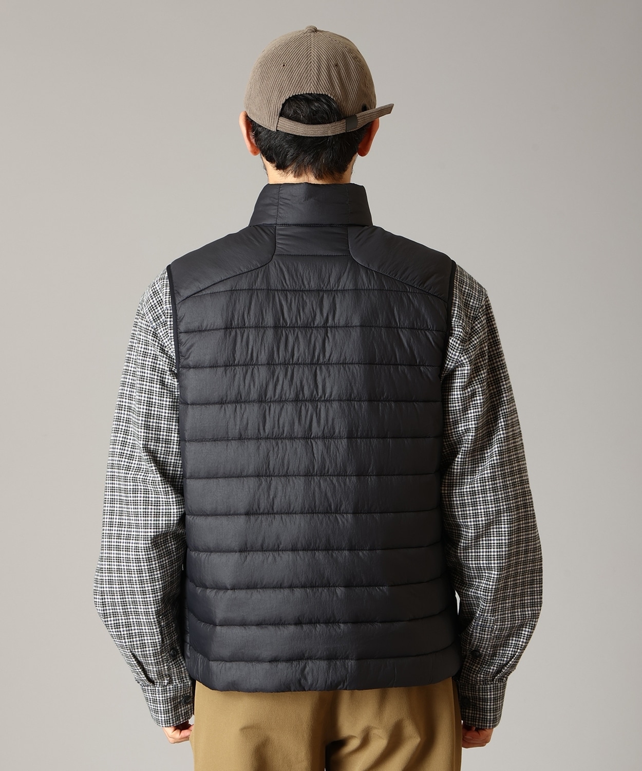 010Black