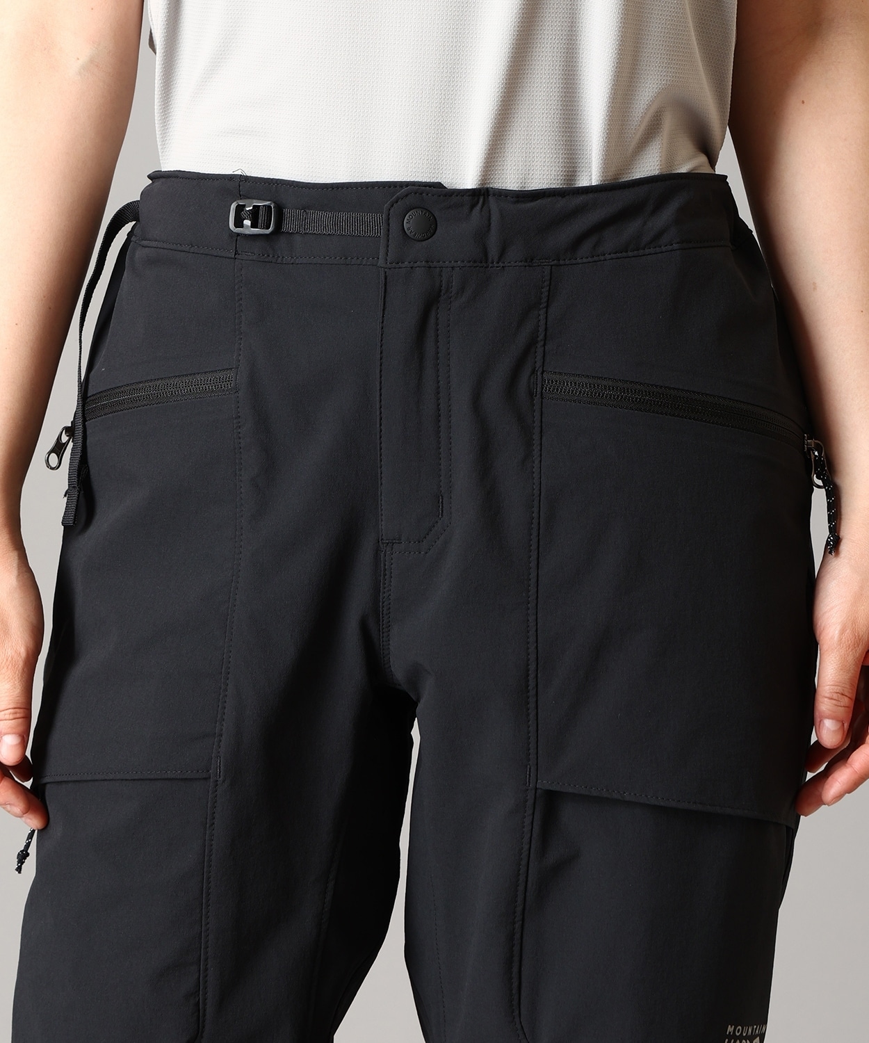 010Black