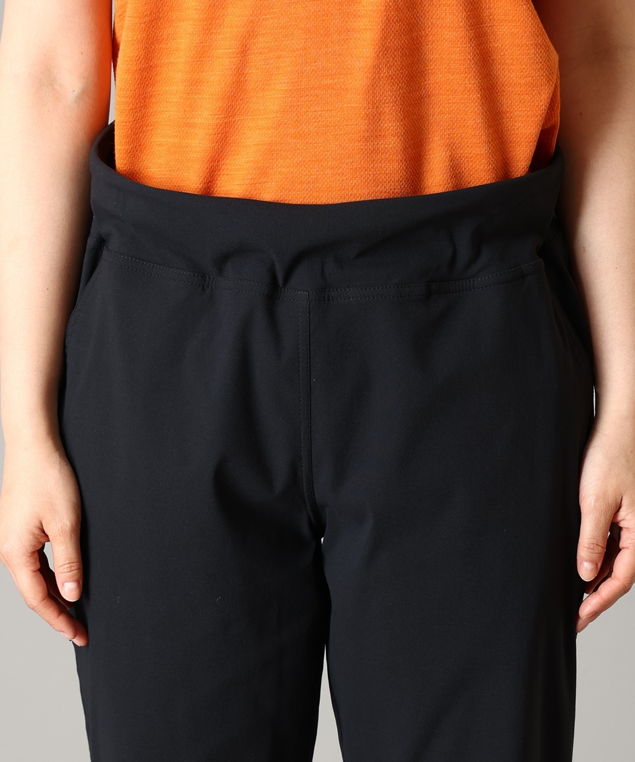 010Black