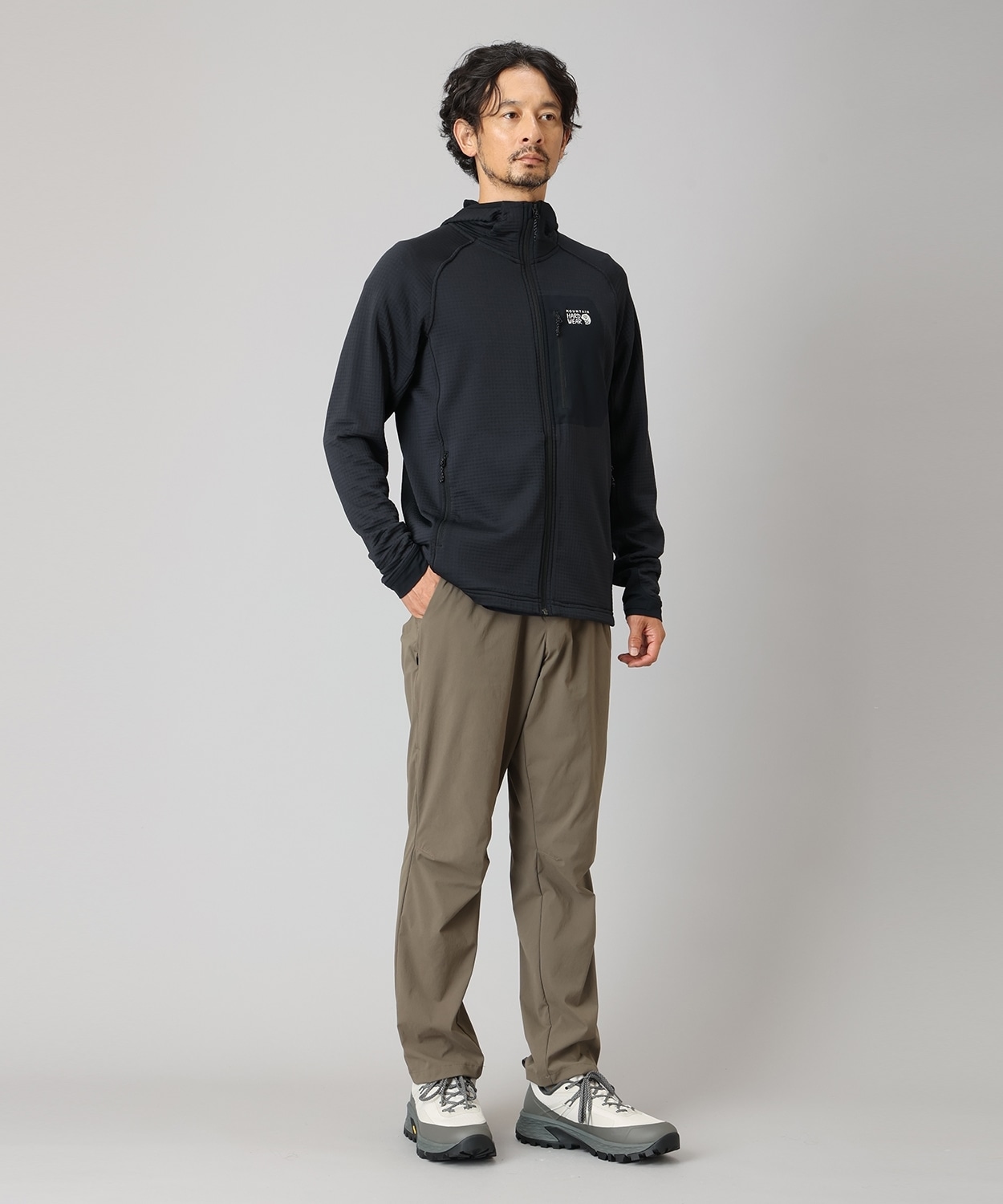 010Black