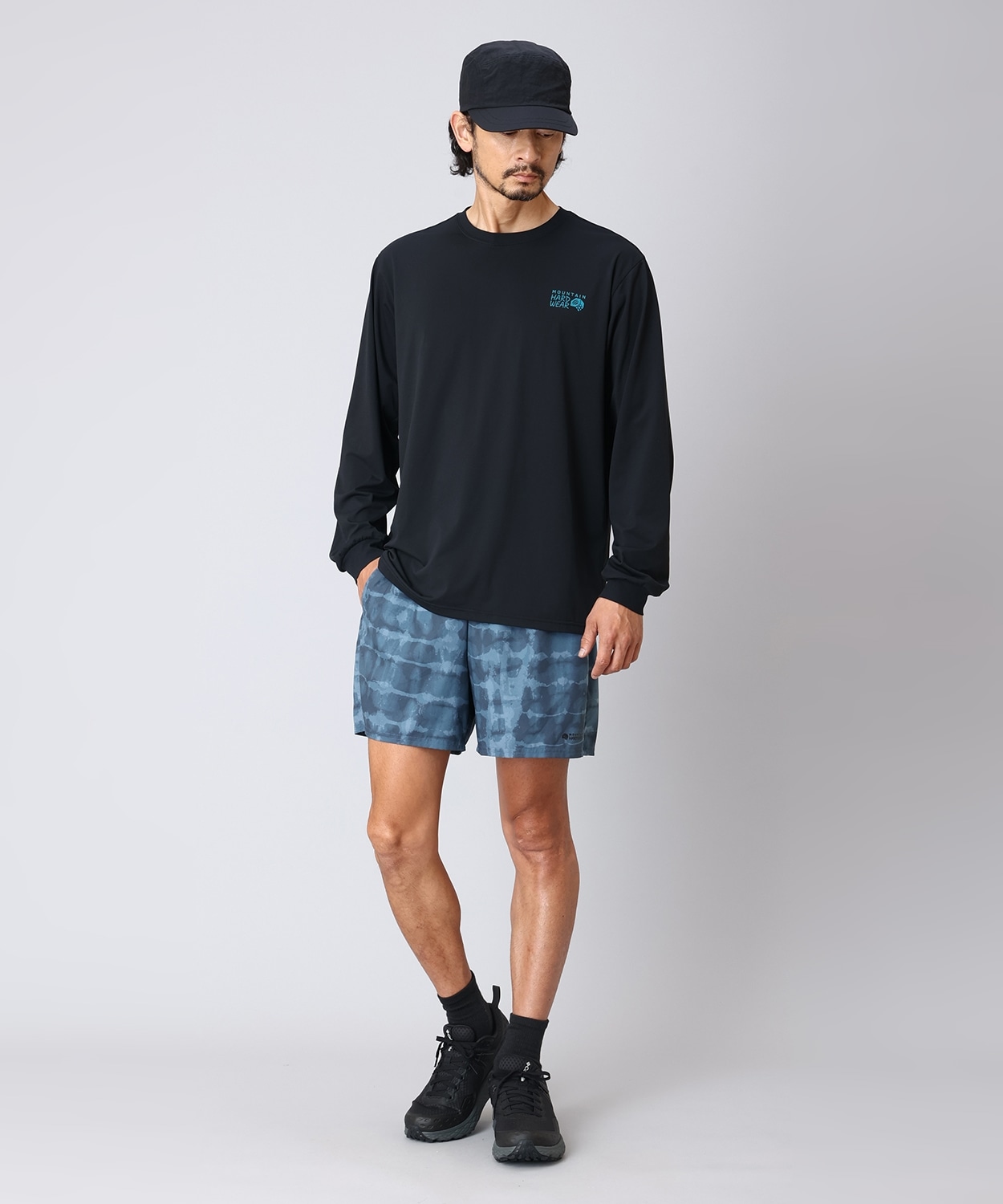 444Adriatic Blue Prismatic Print