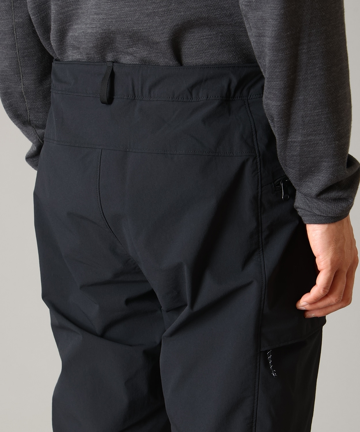 010Black