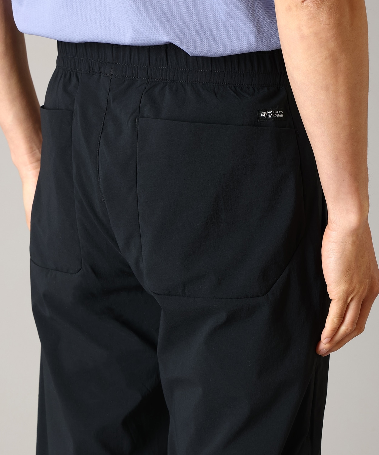 010Black
