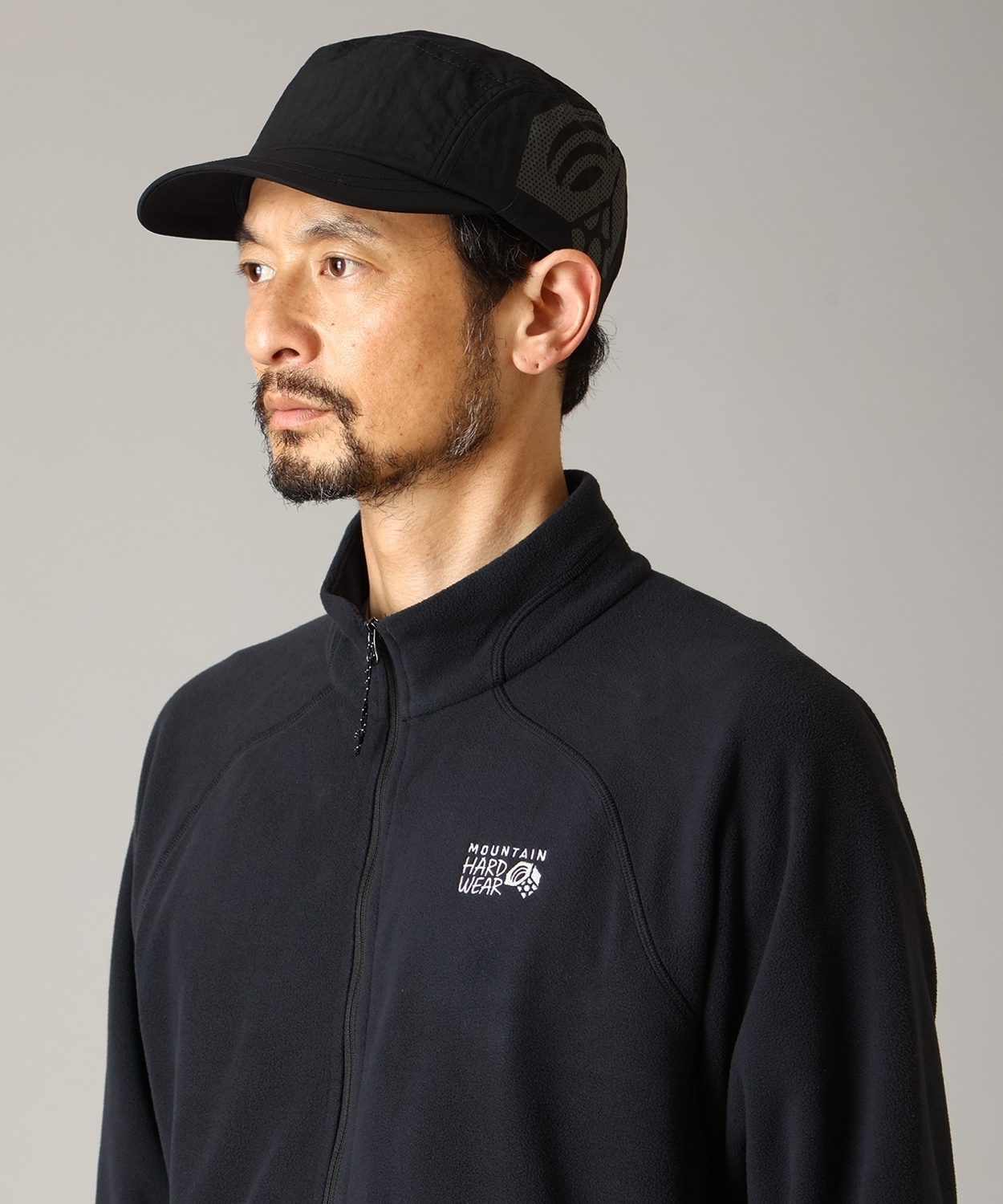 010Black