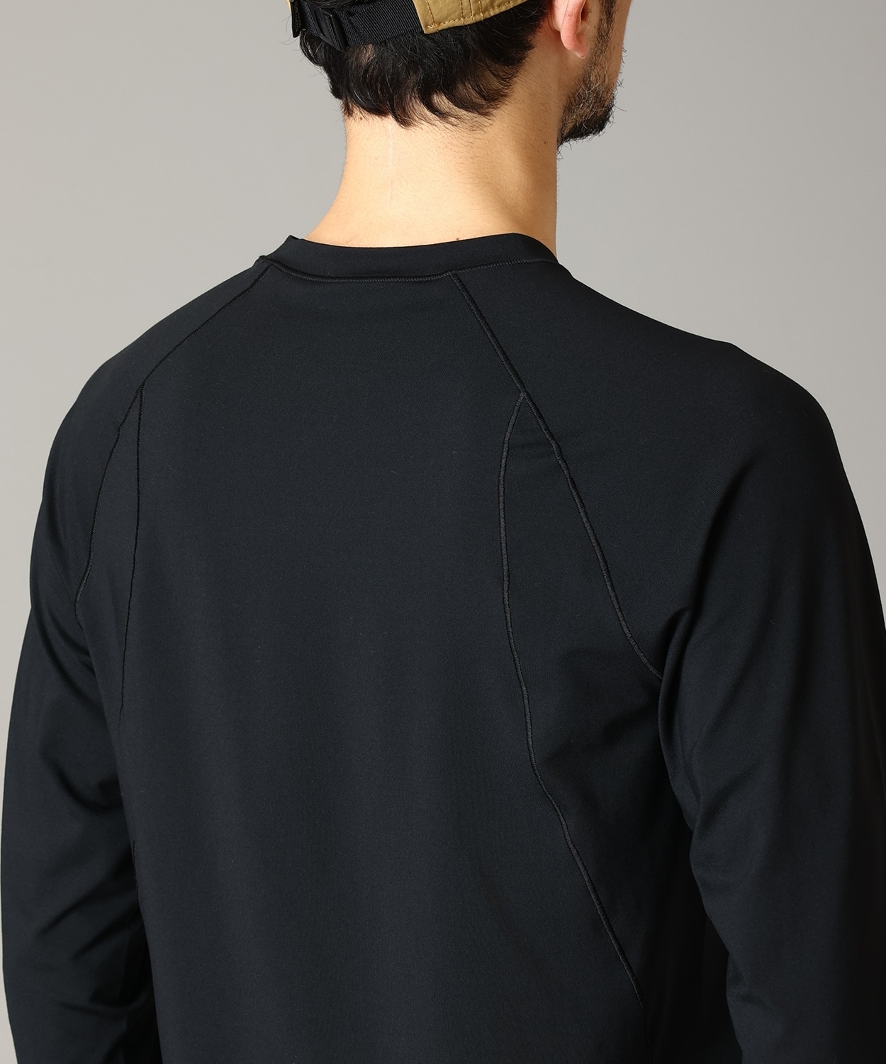 010Black