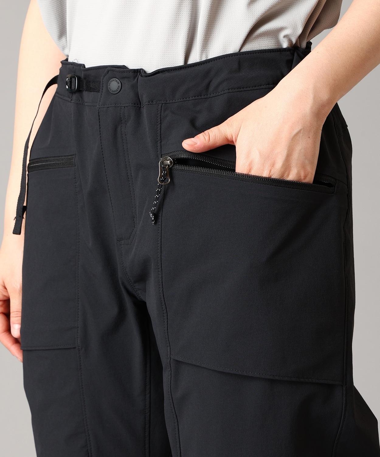 010Black
