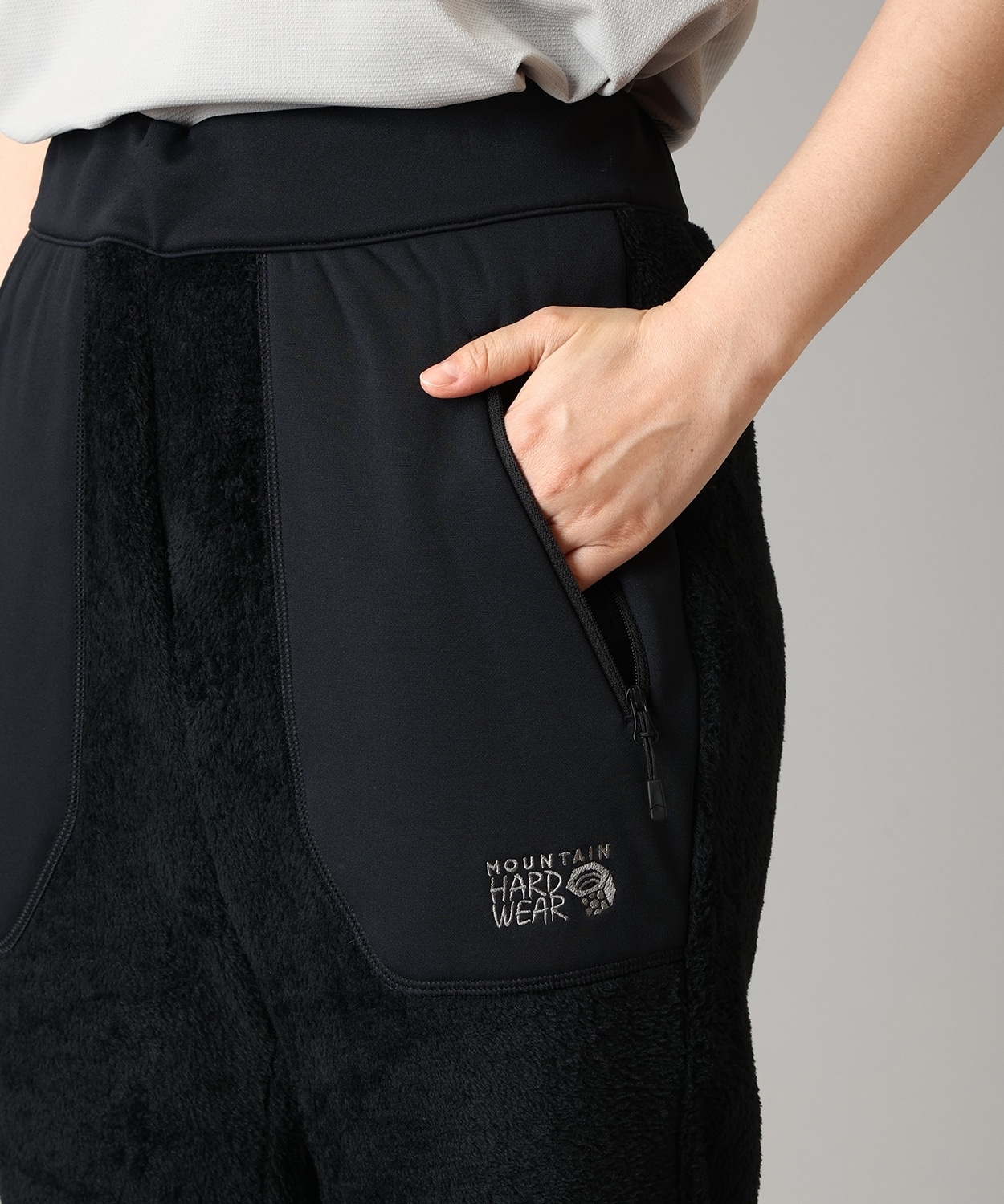 090Black