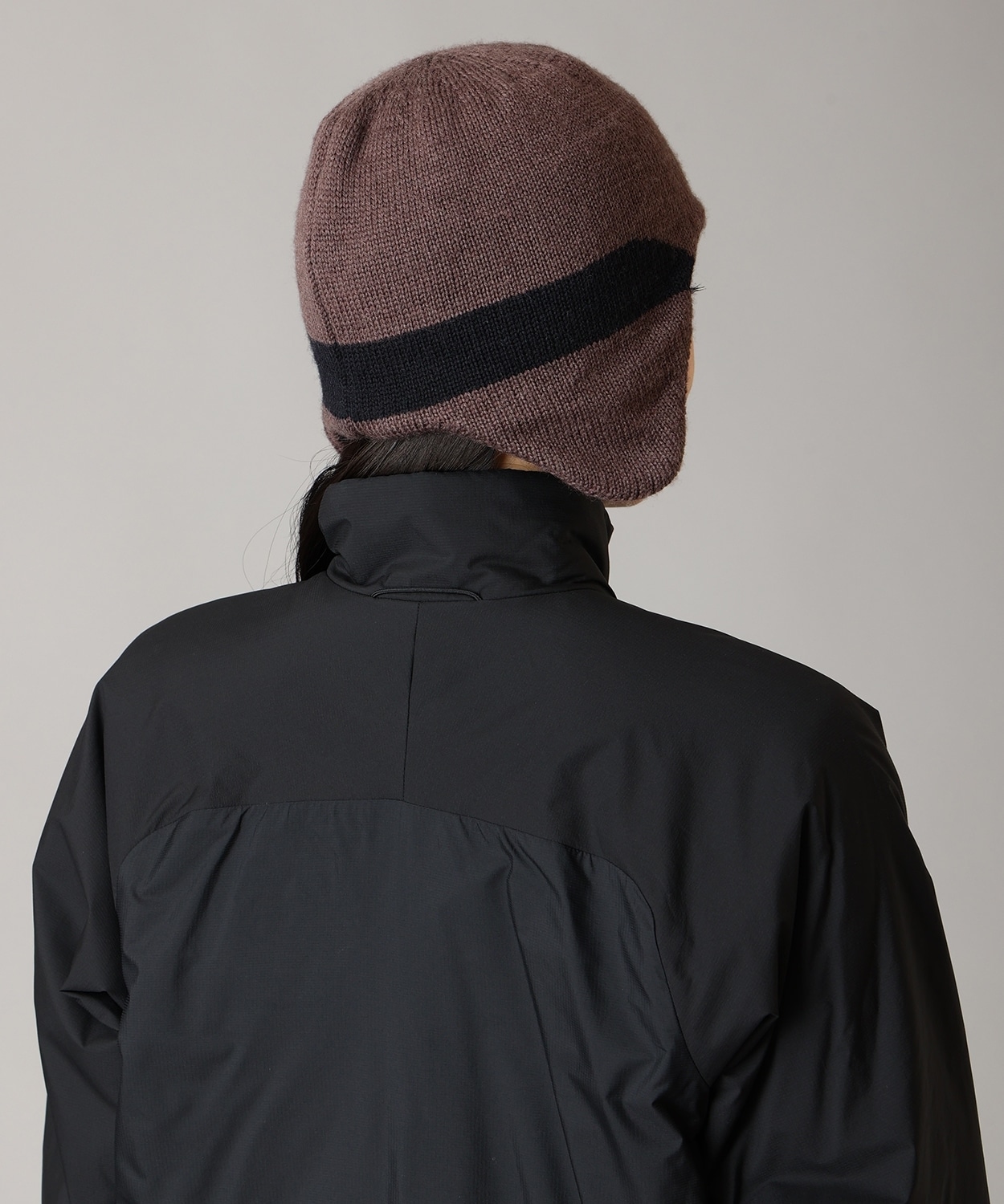 010Black
