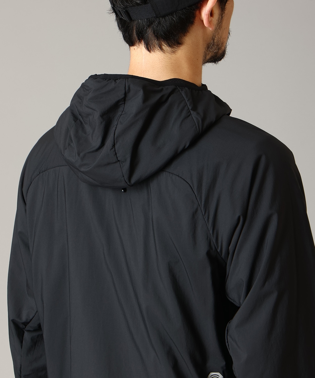 010Black