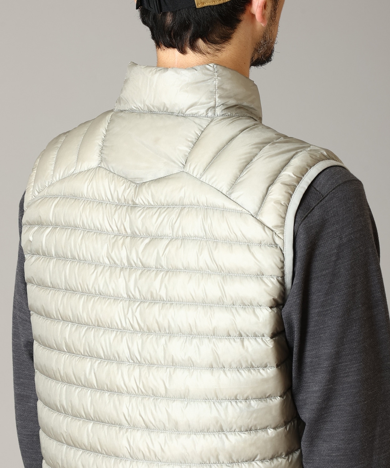 059Half Moon Grey