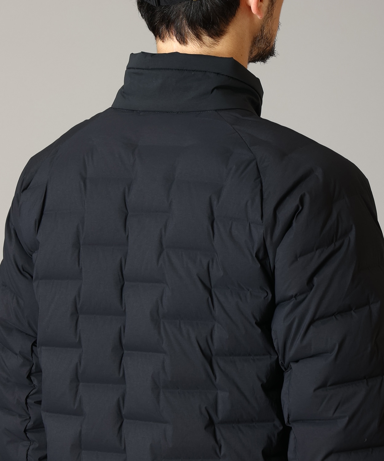 010Black