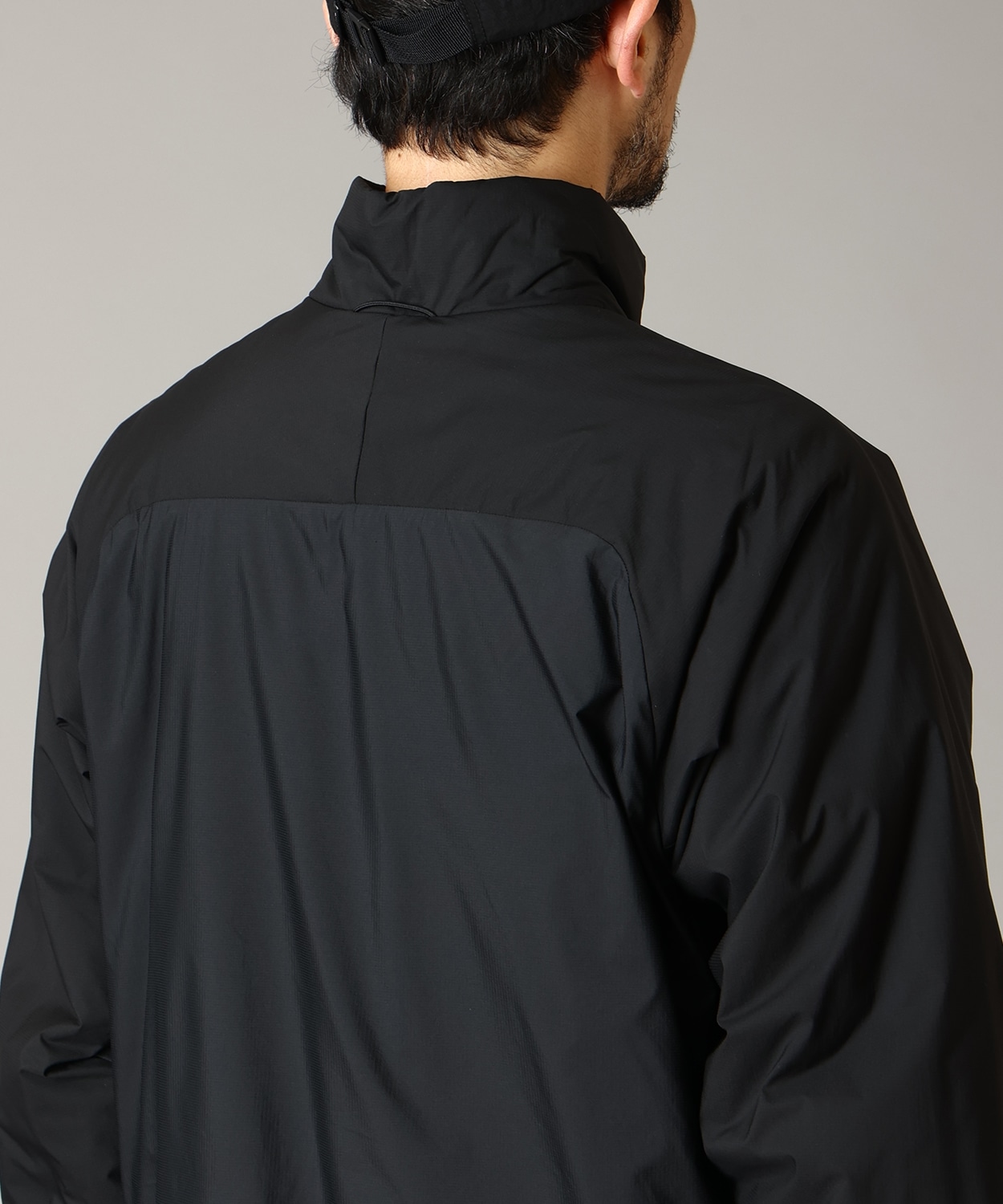 010Black