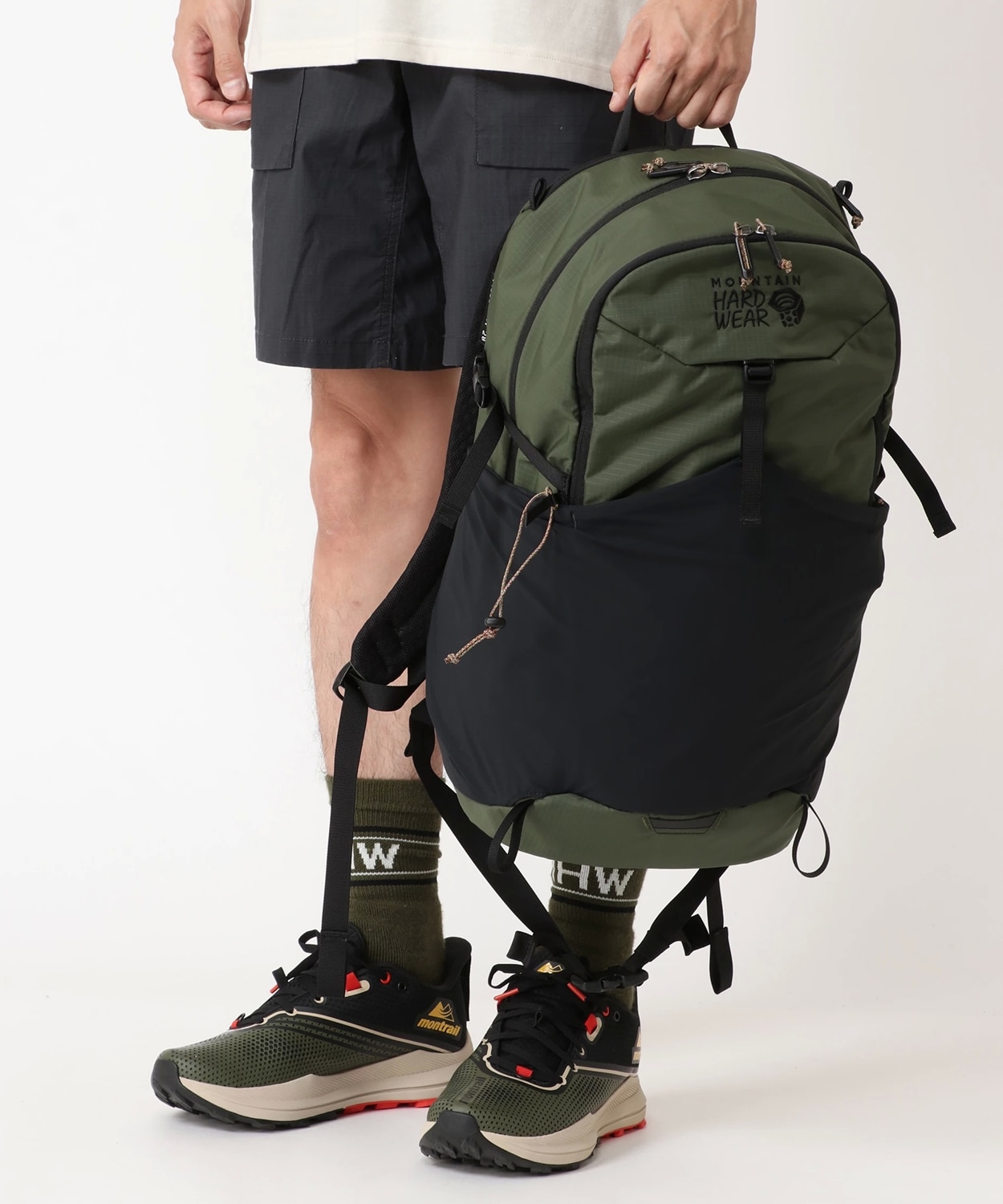 【新品】Mountain Hardware 28L リュック•バックパック