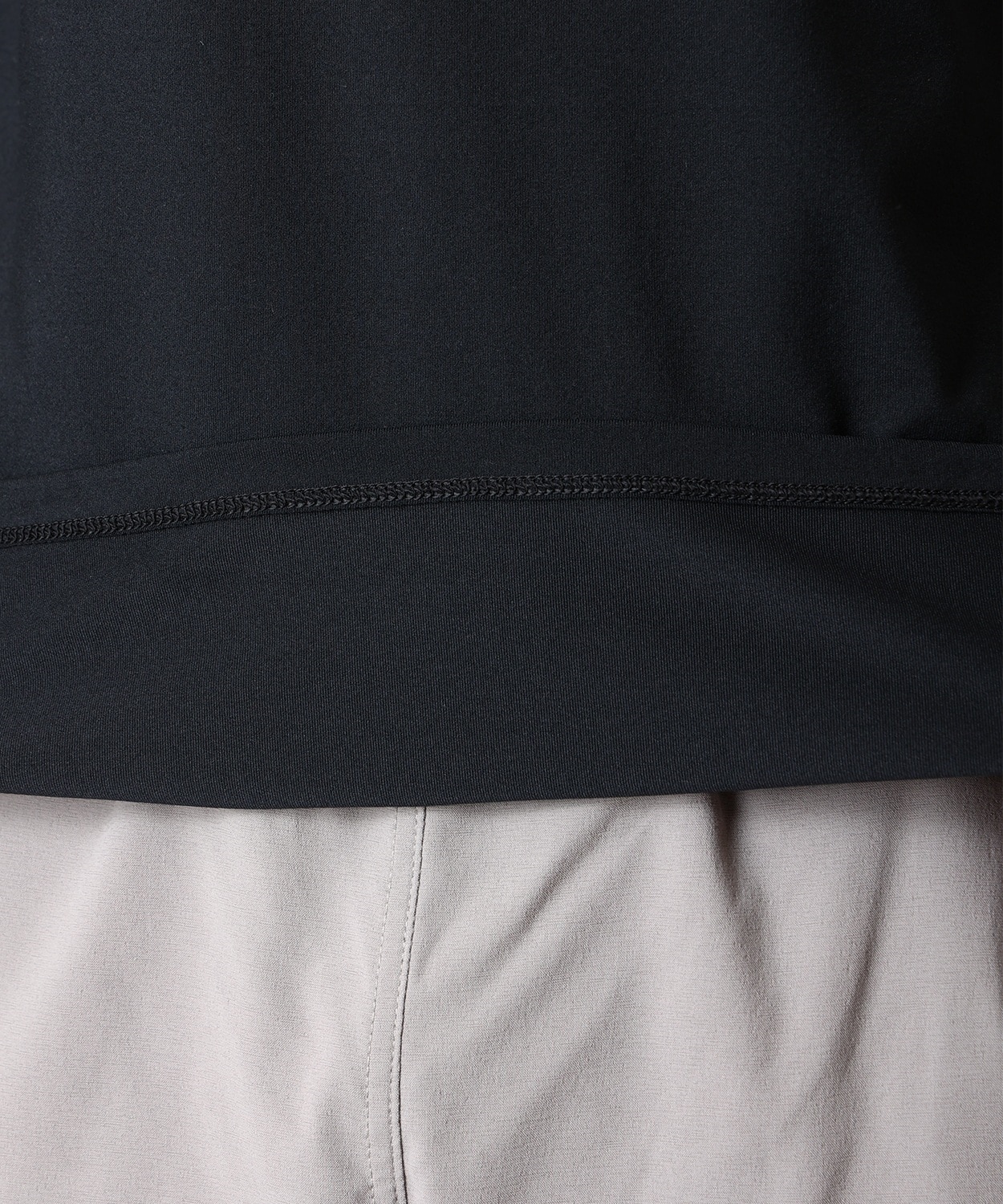010Black