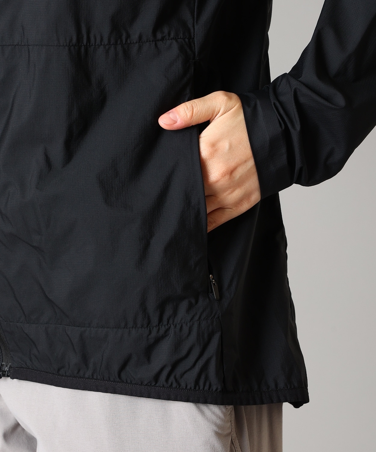 010Black
